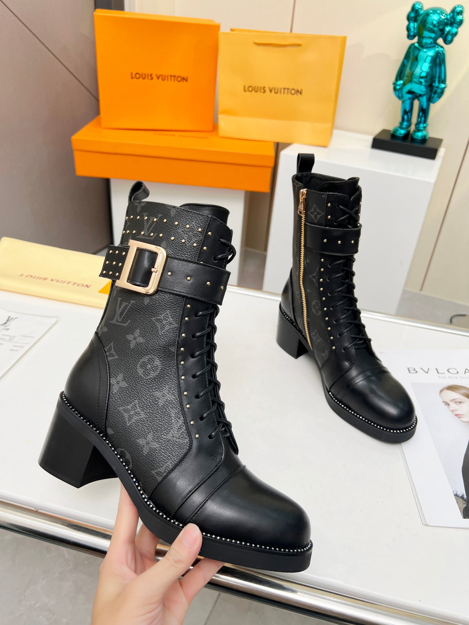 2023 el último contador sincronizado LV Louis Vuitton Martin botas de mercado de gama alta calidad d