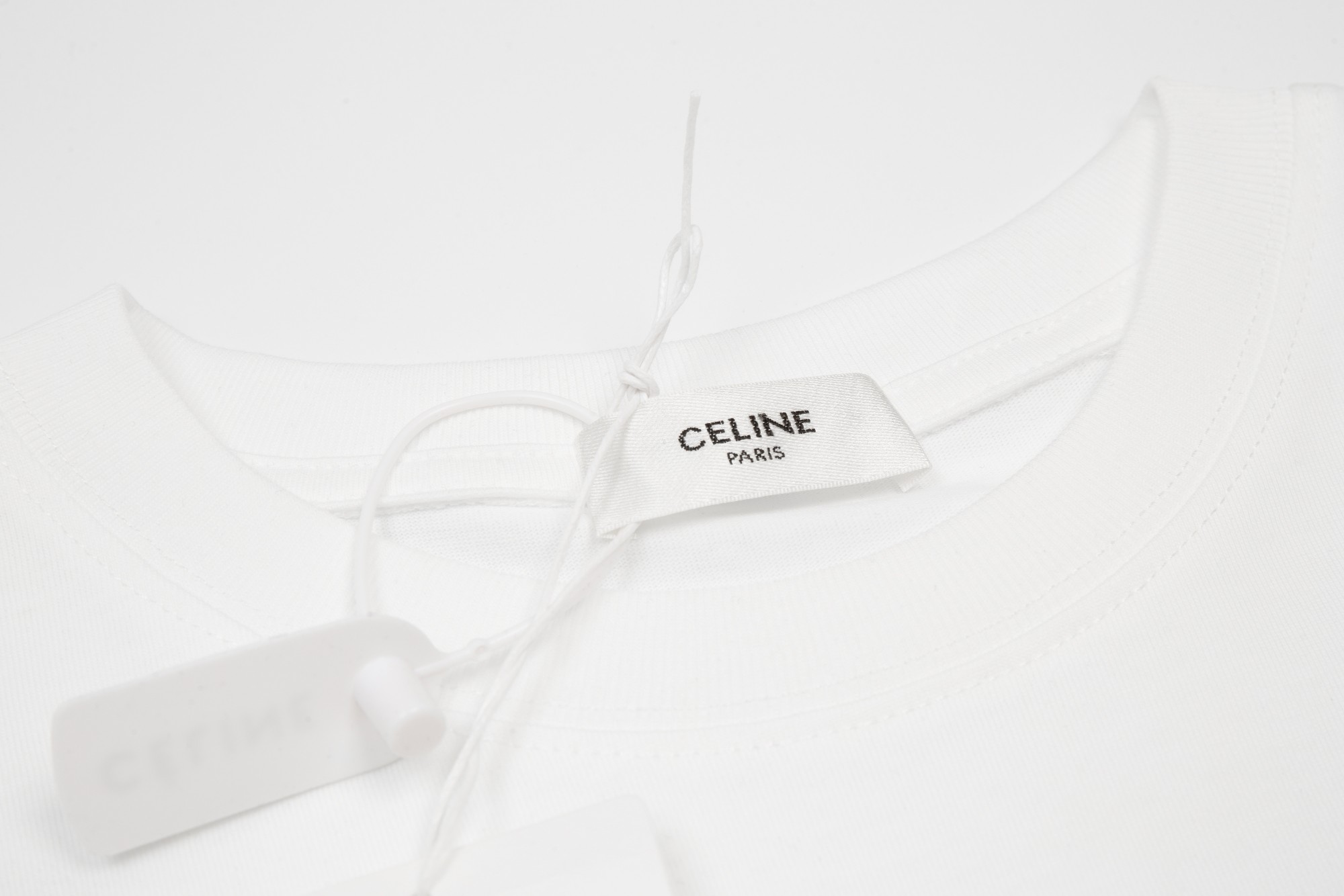 170 CELINE 思琳23ss 最新 LOGO 字母短袖