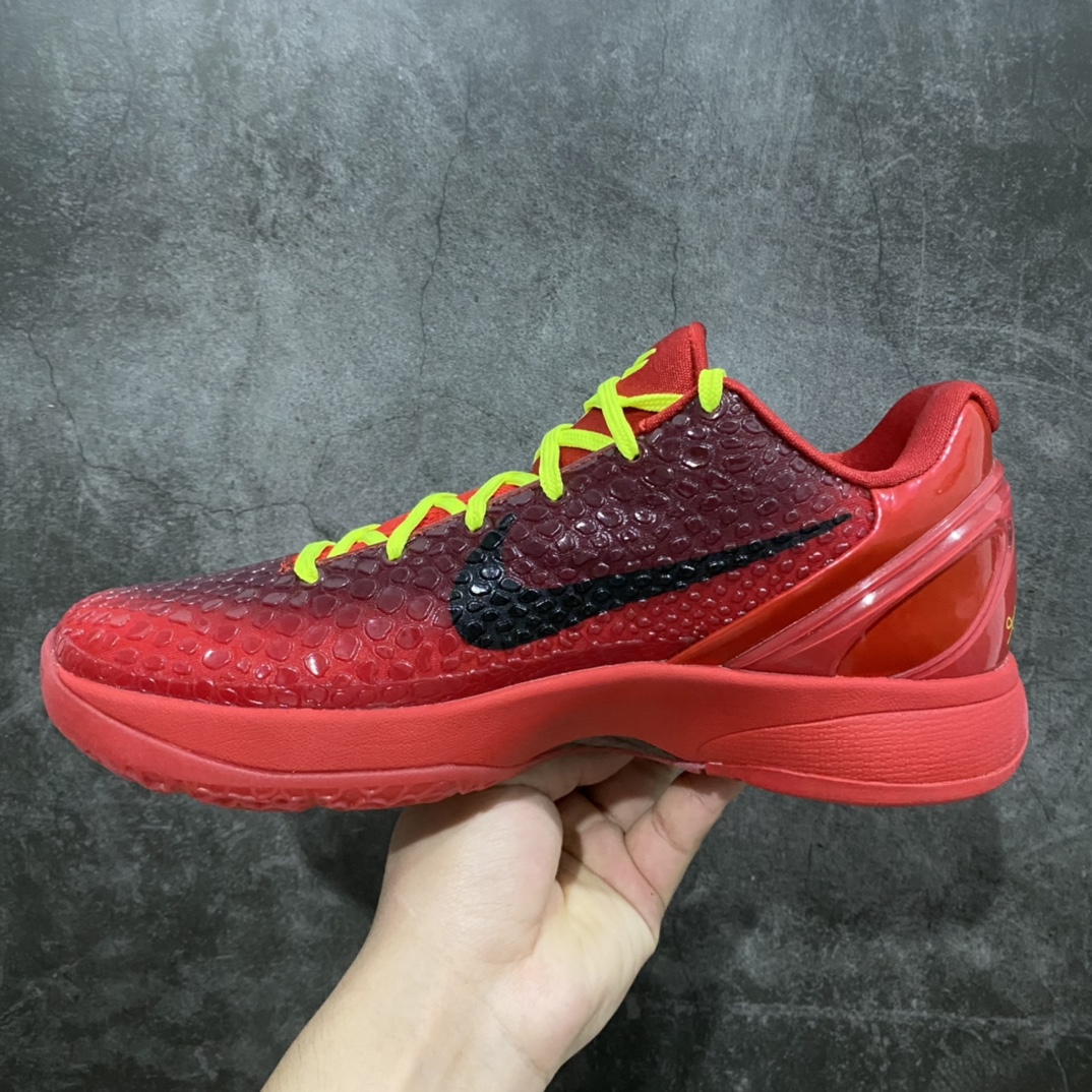 图片[2]-【S2版本】Nike Kobe 6 Protro \”Reverse Grinch\” 红色nS2纯原生产线 科比六代#Zoom Turbo气垫➕后掌EVA缓震 实战配置直接拉满n#原楦纸板开发 鞋身流线型、后跟塑形，区分土肥圆n#原档数据3D打印 鞋面蛇鳞一颗一粒匹配原版n#全身鞋材卡料色独家定制 唯一正确喷漆SWOOSH#NK专利Flyknit飞线科技，给予鞋身足够抗扭矩力n#真实底模最大47.5  实战利器 专供海外市场 Size：40 40.5 41 42 42.5 43 44 44.5 45 46 47.5 48.5n（脚宽、脚胖 建议买大半码）-莆田鞋批发中心