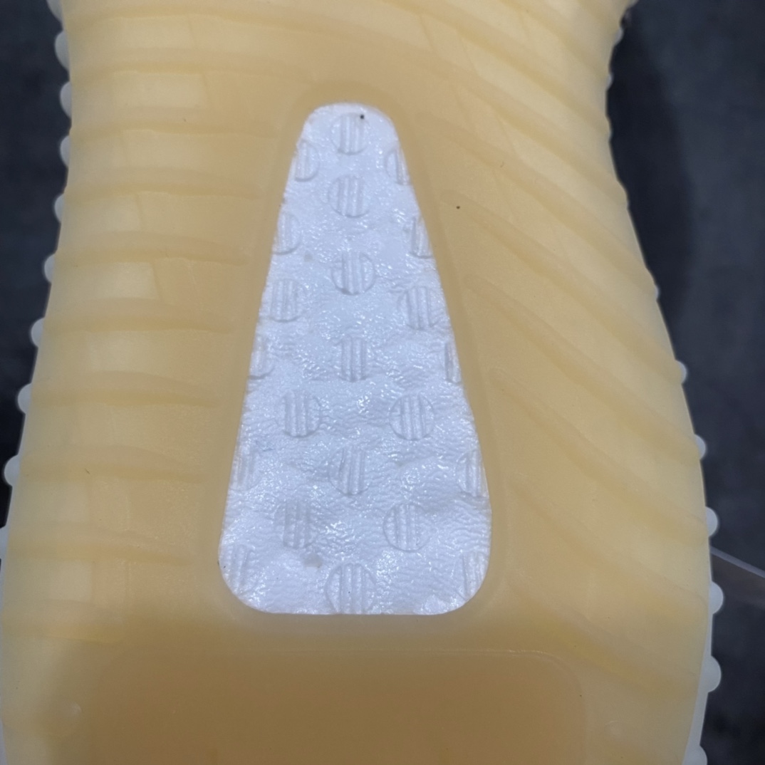 图片[2]-【LW版本】Yeezy350 V2 美限美洲限定 芝麻灰 FZ1267 市场第一梯队 高端零售首选品质不翻车 原鞋原厂数据材料开发 国内知名一线大厂出品 目前市面天花板品质 原装巴斯夫\”BASF\” 原料 尺码：36-48-选品中心