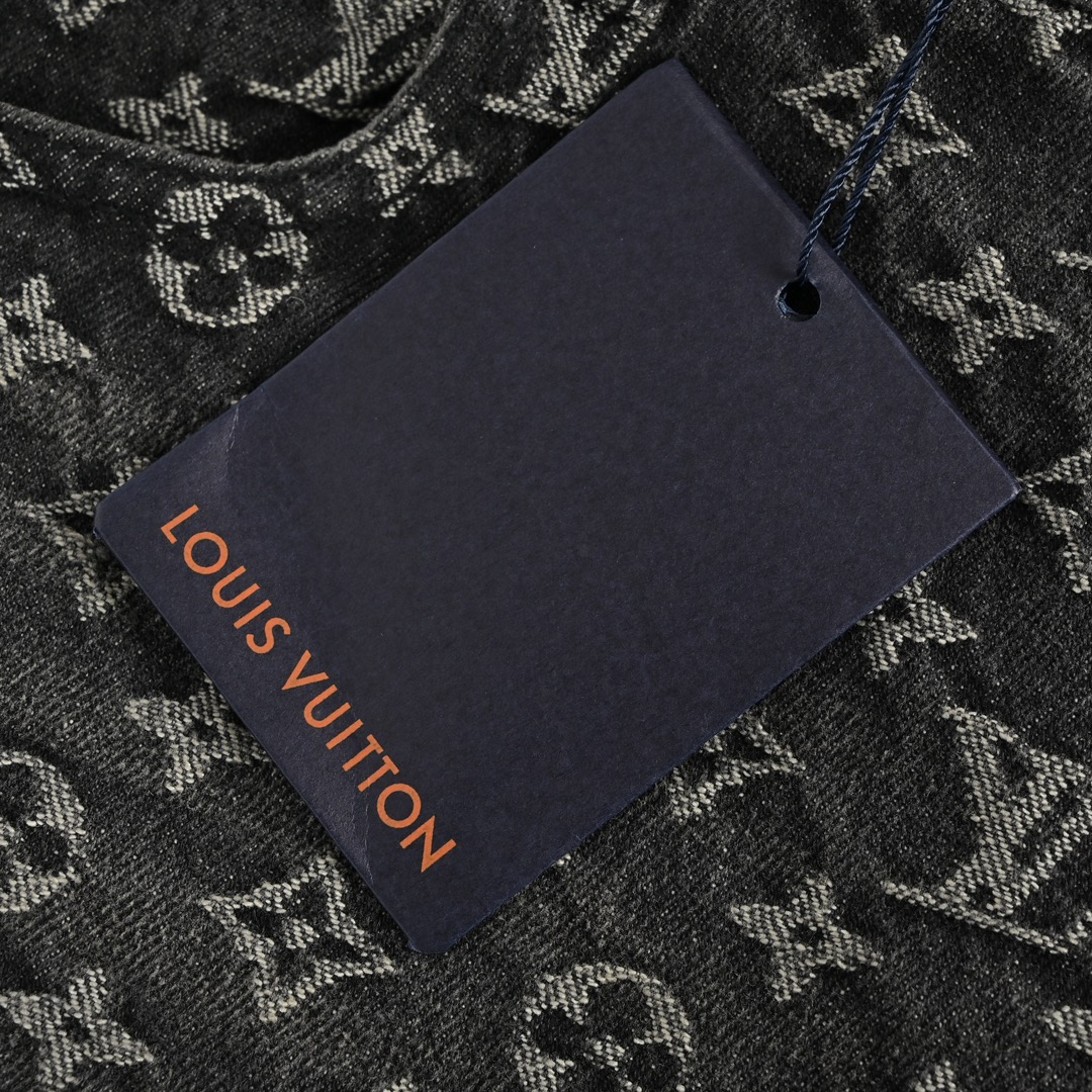 Louis Vuitton/路易威登 23ss 小红人破坏提花牛仔裤-莆田鞋,莆田鞋货源,高仿鞋,高仿鞋货源,安福档口,莆田高仿鞋,莆田鞋批发,高仿鞋批发,莆田高仿运动鞋,高仿运动鞋,莆田运动鞋 Louis Vuitton/路易威登 23ss 小红人破坏提花牛仔裤