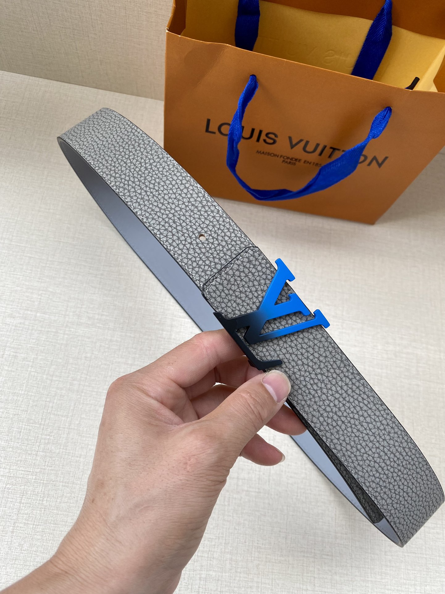 LVShapeMNGClimbing
