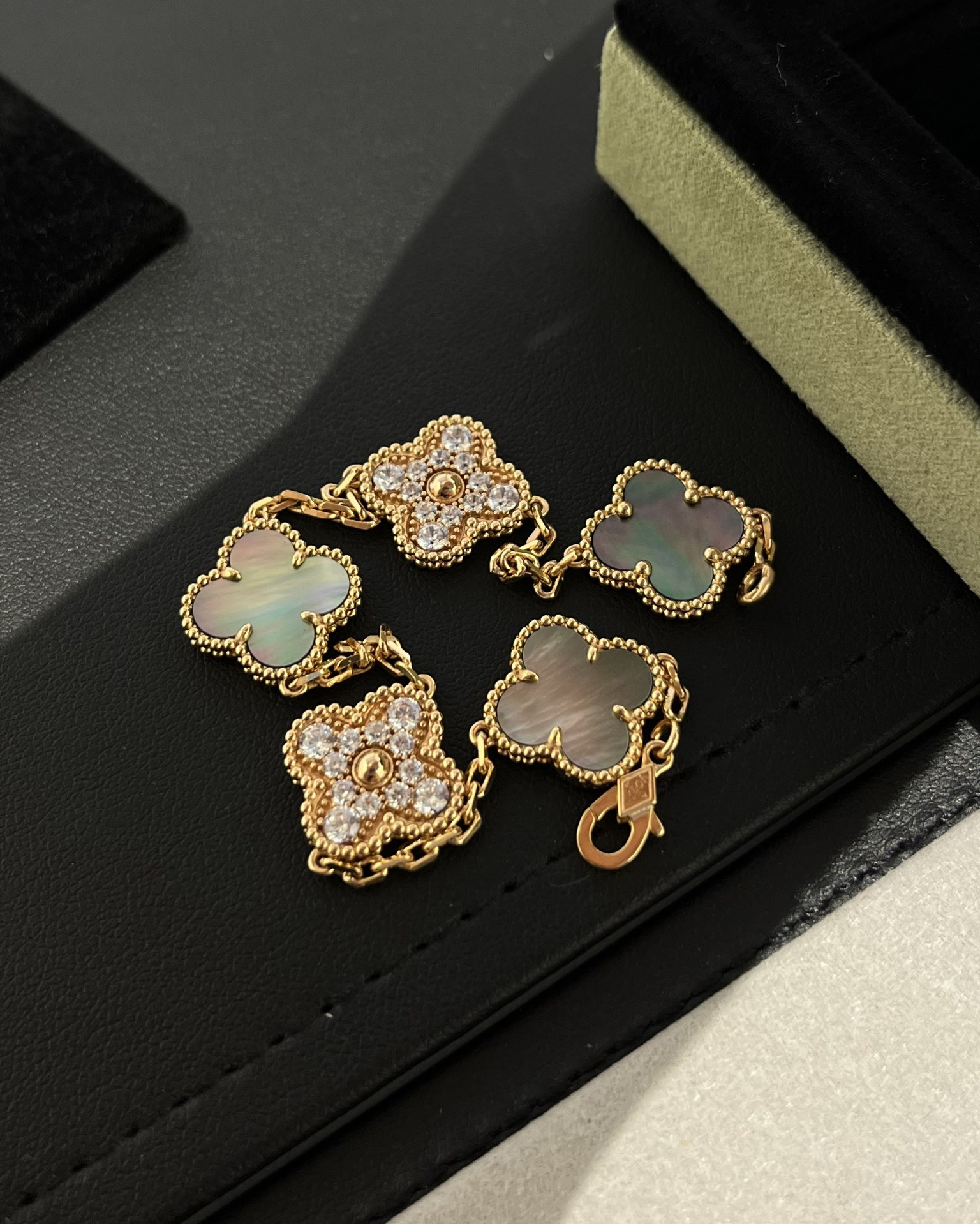 Van Cleef & Arpels vca 灰贝简钻五花手链 玫金色