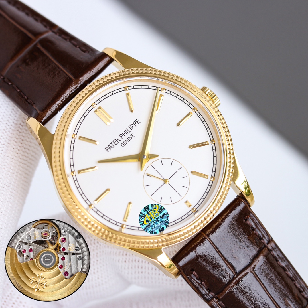 NO:386537,White Shell Gold Shell [TW Factory] The new Patek Philippe-Classic Watch Series-6119 watch made a shocking debut. It perfectly restores the unique texture and simple style of the king in the watch!  [Details are upgraded as follows] 1. The watch is 39mm in size, the size data perfectly matches the authentic product, and is light to wear, restoring the authentic experience. 2. The glass uses a pot-cover dome glass that is consistent with the original, and is specially coated with a double anti-stun and impermeable coating. 3. The edges of the dial logo and pointer are all hand-touched and chamfered (it is very difficult to get through a set of craftsmanship), and then the rhodium plating process is used to ensure that the gloss and texture are no less than the original. 4. The movement uses (30-PS) power reserve for up to 42 hours 5. The strap is a classic Italian calfskin strap, exquisitely made and delicately wrapped, showing the style of a big brand, and is matched with original pin buckles. Craftsmanship, classic work, worth owning!  ,,patek philippe,cowhide19860909白壳 金壳 [TW Factory]新品百达翡丽-古典表系列——6119腕表震撼登场.完美还原表中王者的独特质感和简约格调！[细节升级如下] 1.腕表尺寸39mm,尺寸数据完美吻合正品,佩戴轻便,还原正品体验. 2.玻璃采用与原装一致的锅盖型穹顶玻璃,特镀有双层抗眩晕增透镀膜. 3.表盘标识和指针的边沿全部采用手工润饰倒角（一套工艺下来非常不易）,之后再采用镀铑工艺处理,确保光泽度和质感不亚于原装. 4.机芯采用(30- PS)动力储存长达42小时 5.表带经典意大利小牛皮表带,做工精致,包边细腻,尽显大牌风范,搭配原厂针扣.匠心之作 经典之作 值得拥有！,,patek philippe,cowhide,Watch