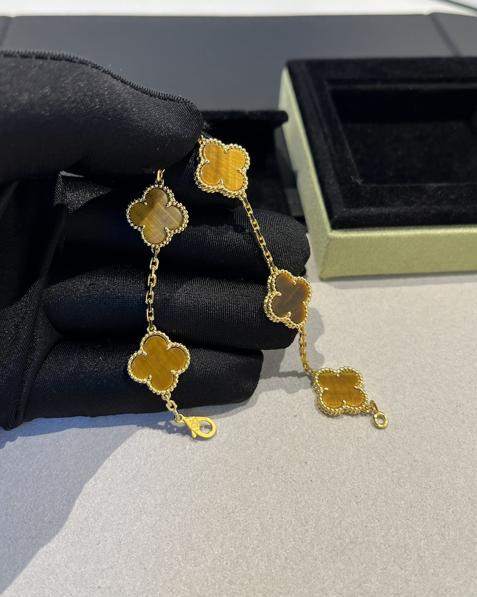 Van Cleef & Arpels - Bracelet