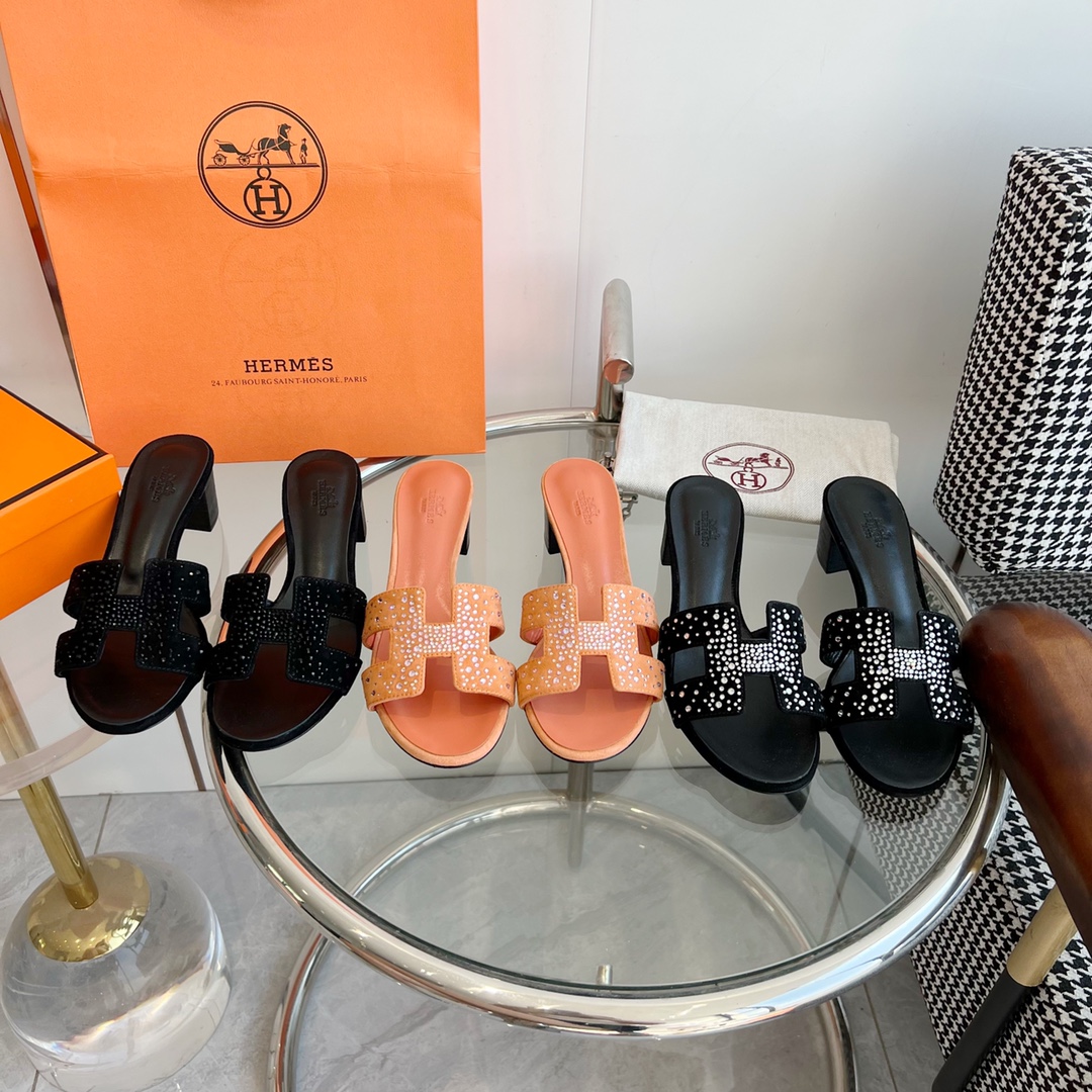 NO:164614,——————Collection of drill surfaces, slippers, slippers19860909————集合钻面,拖鞋,slippers,Women's Shoes