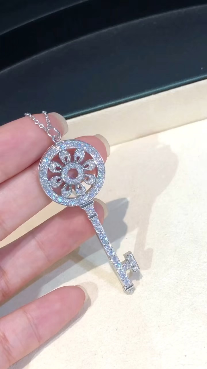 Tiffany & Co. Tiffany&Co. 满钻太阳花钥匙项链 925银
