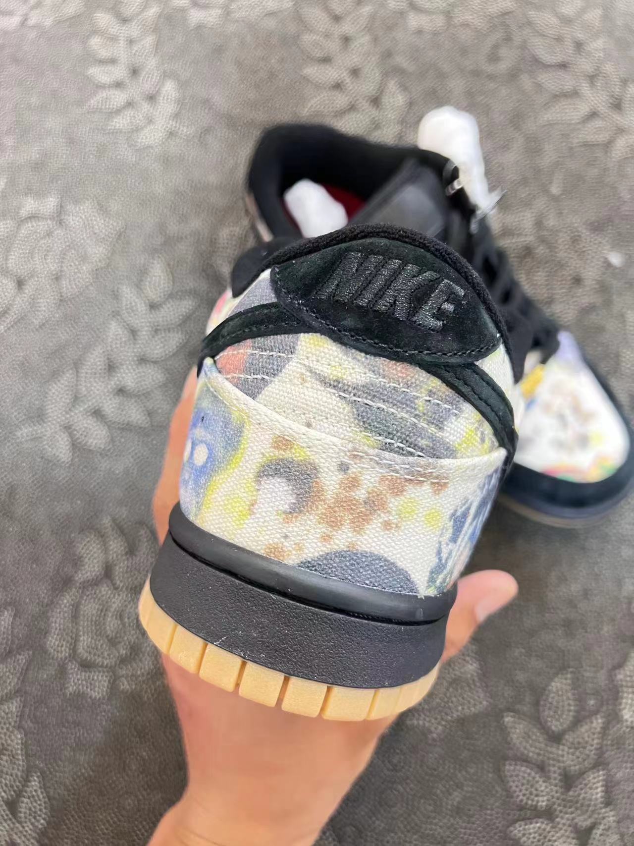 ? Nike Sup Dunk 黑彩配色?