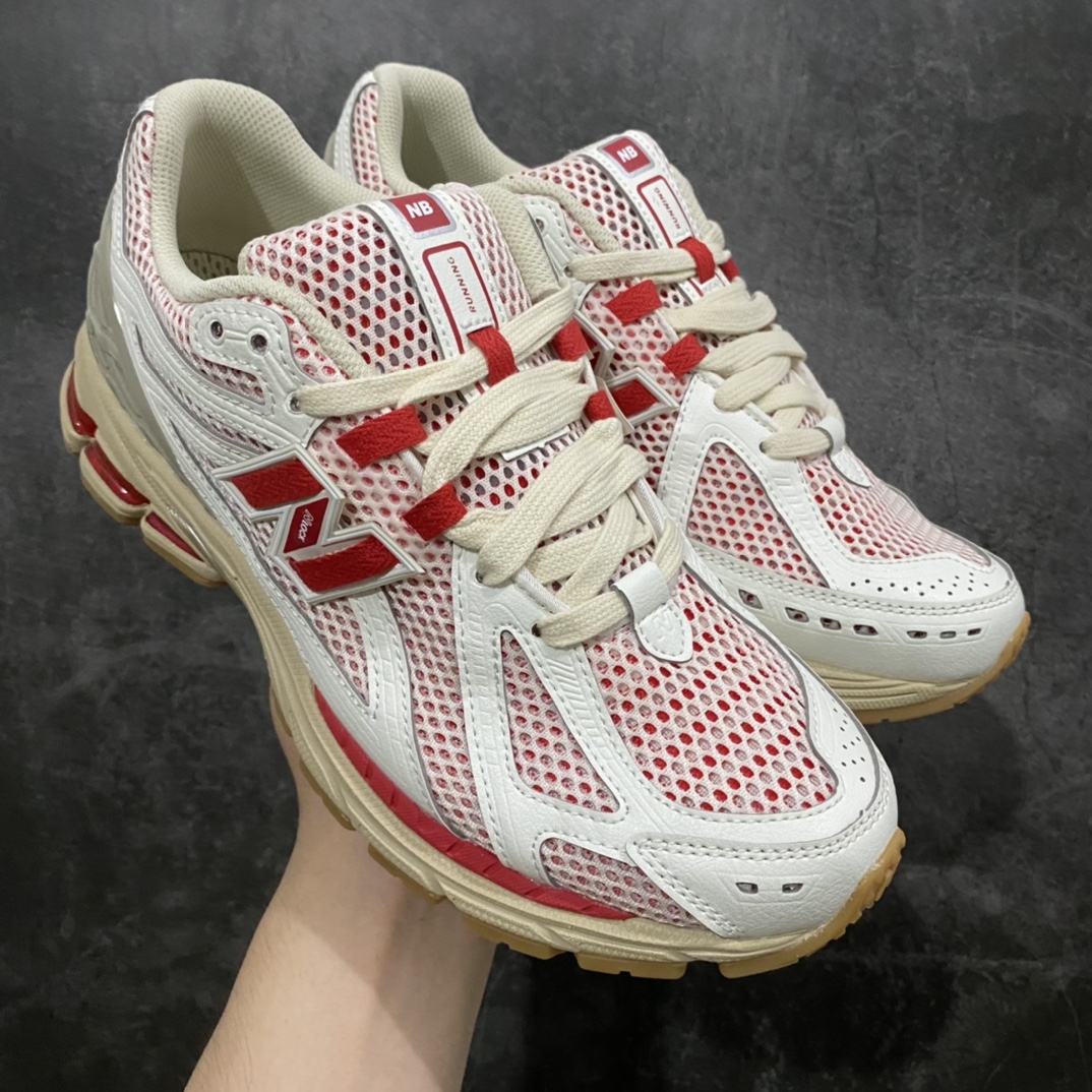 【M版纯原】新百伦New Balance NB1906 M1906RO 白红 全套原楦原纸板原厂数据开发 进口三明治网面 原装进口皮料正确绒感卡色 正确中底拉帮中底网布细节 原厂标裁 带紫光防伪 定制后跟透明水晶模块 冲裁组合 大底贴合程度胶水上色把控完美 整洁度挑战全网艺术家 多道序QC把关品质完善 匠心打造 耗时两个月开发完成 工艺极其复杂难度可想而知 新开独立私模大底 全网唯一正确六层组合大底 高端零售专供产物Size：36 36.5 37 37.5 38 38.5 39.5 40 40.5 41.5 42 42.5 43 44 44.5 45 46.5 47-莆田鞋批发中心