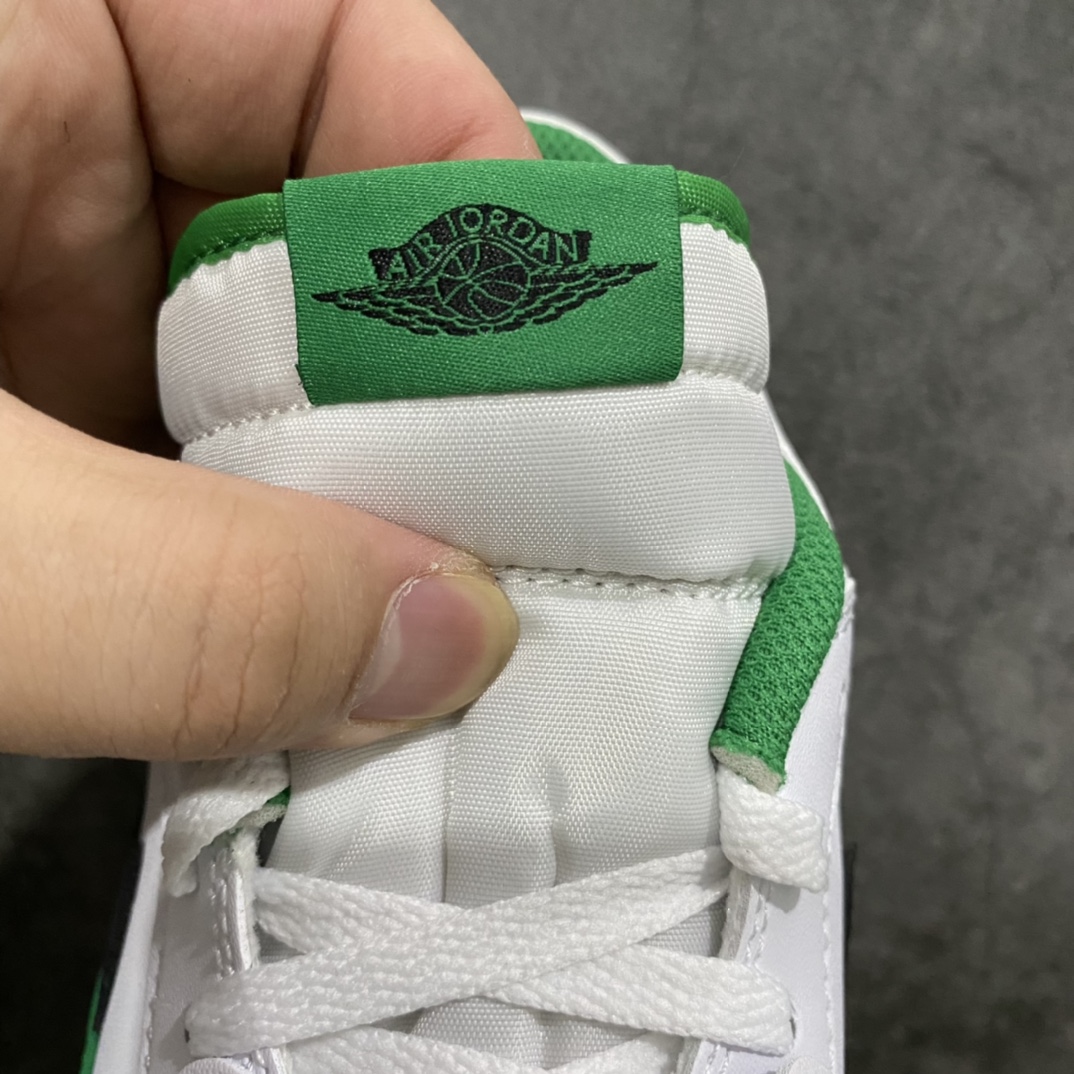 图片[5]-【小绿X版】Air Jordan Legacy AJ312 白黑绿 FN3406-101n目前市场最好版本 优于之前各代号版本n最新原鞋开发 独家鞋底模具 目前市场最正确版型 后跟处饰有标志性爆裂纹覆盖层 正确官方原盒原配整洁度一流 鞋身采用了头层皮制作 平台电商直供首选 售后超低  尺码：36 36.5 37.5 38 38.39 40 40.5 41 42 42.5 43 44 44.5 45 46 47.5-莆田鞋批发中心