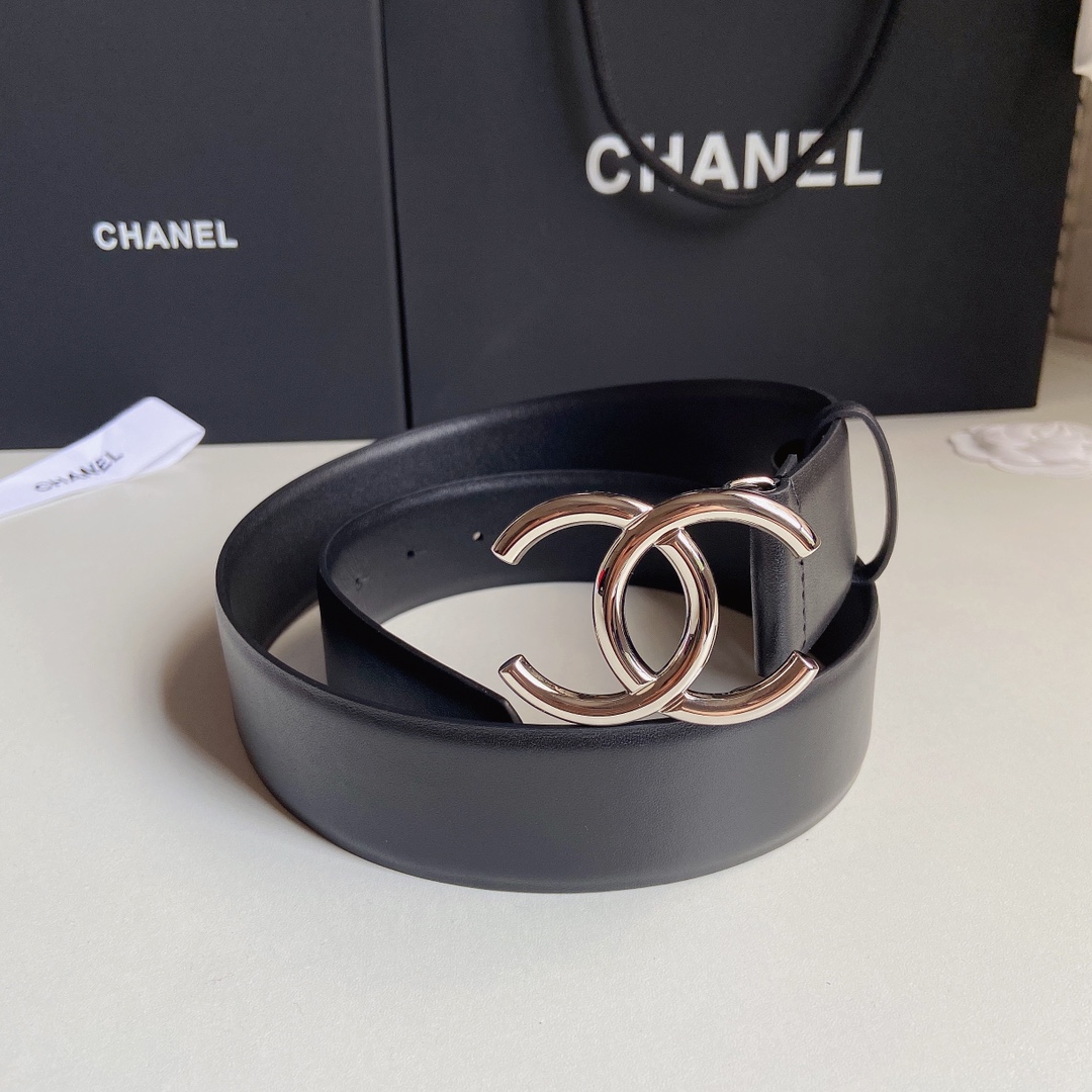 小香4.0Cm双面小牛皮与精品贵金属