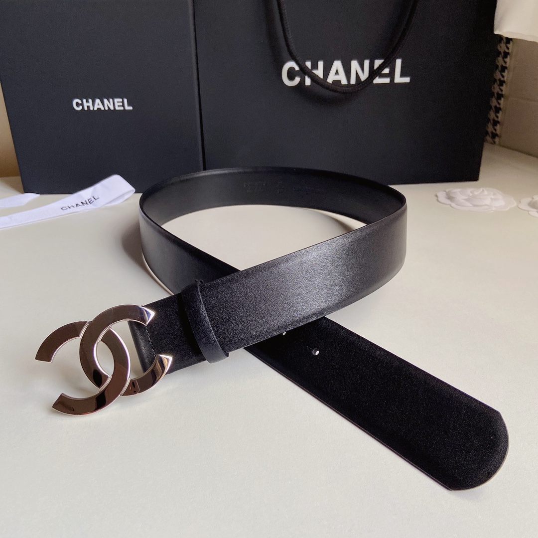 小香4.0Cm双面小牛皮与精品贵金属