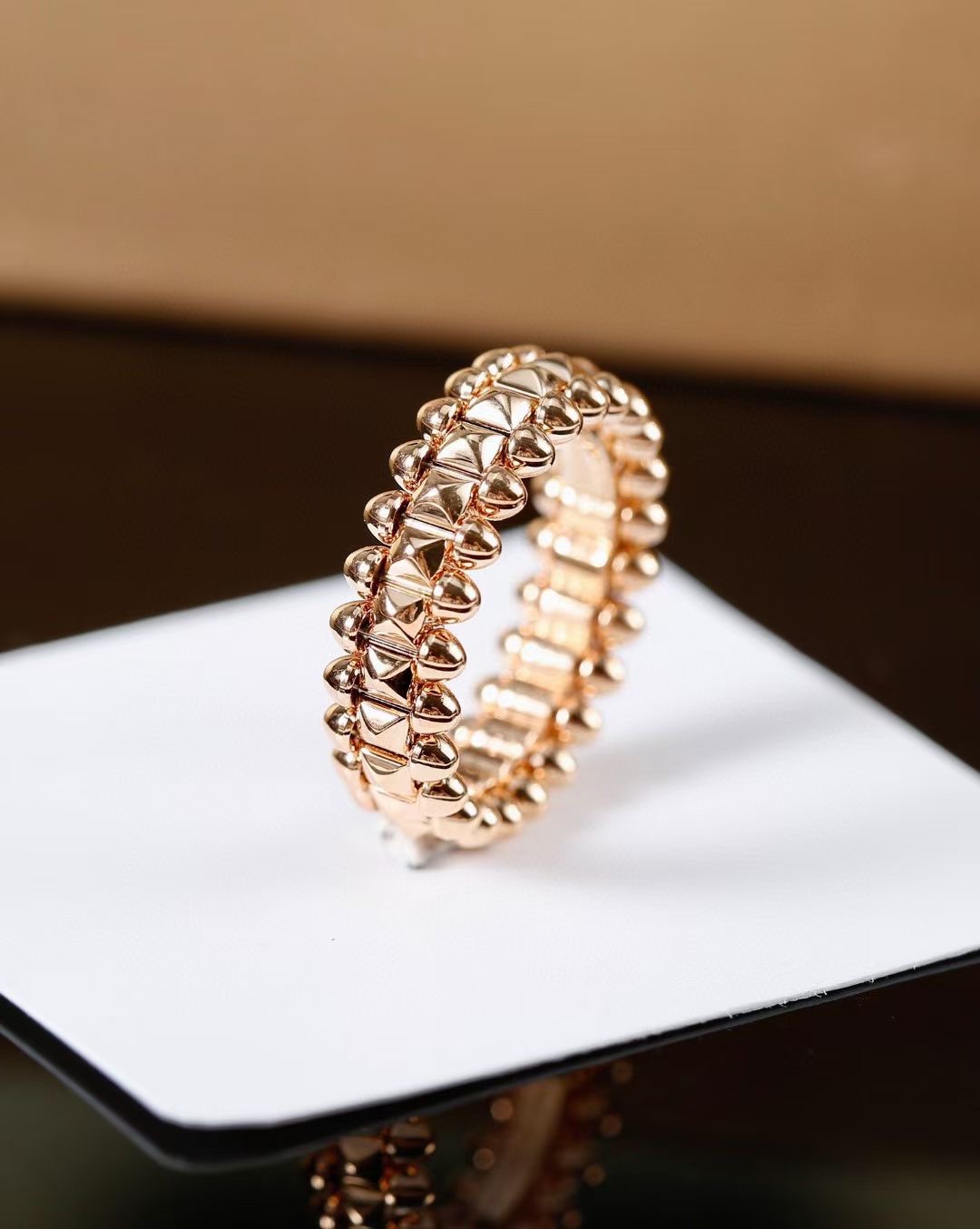Cartier Cartier 卡地亚新款子弹头 铆钉戒指