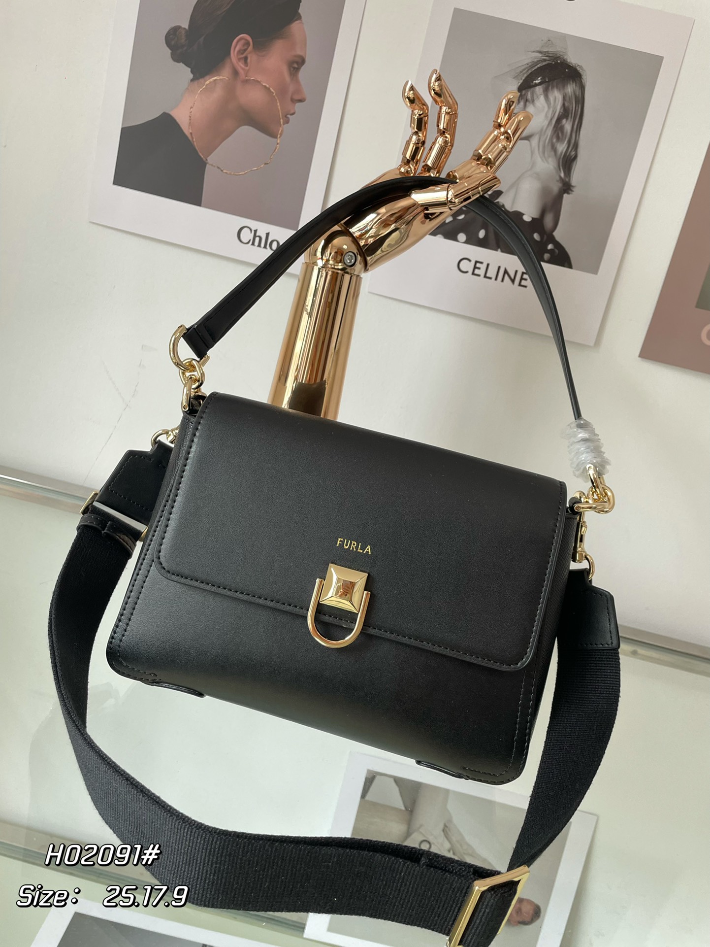 Furla Fashion
 Handbags Crossbody & Shoulder Bags Cowhide