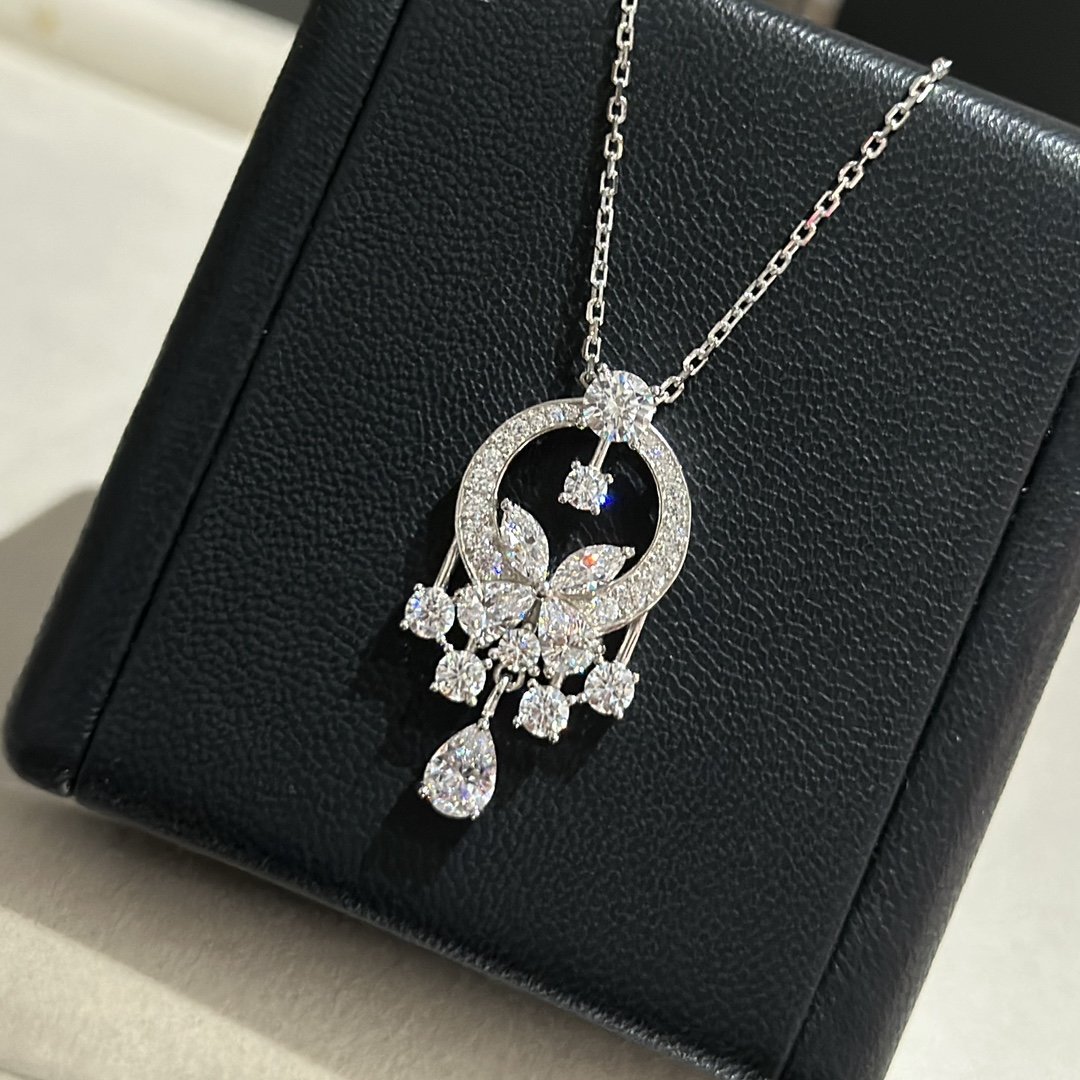 奢侈格拉夫顶尖的钻石珠宝品牌奢侈方钻