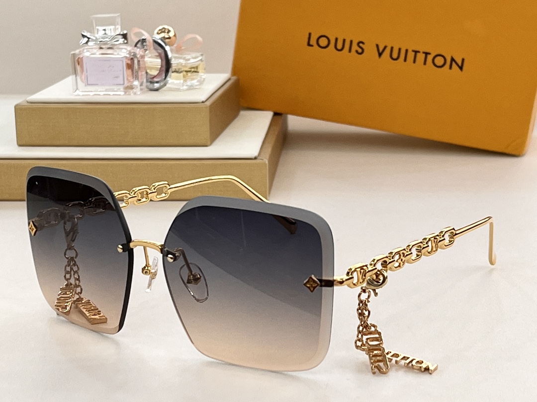  仙女版 耳坠吊坠款🧚‍♀️ 
LOUIS VUITTO*Z1860U🌟
SIZE：61口14-140🌟