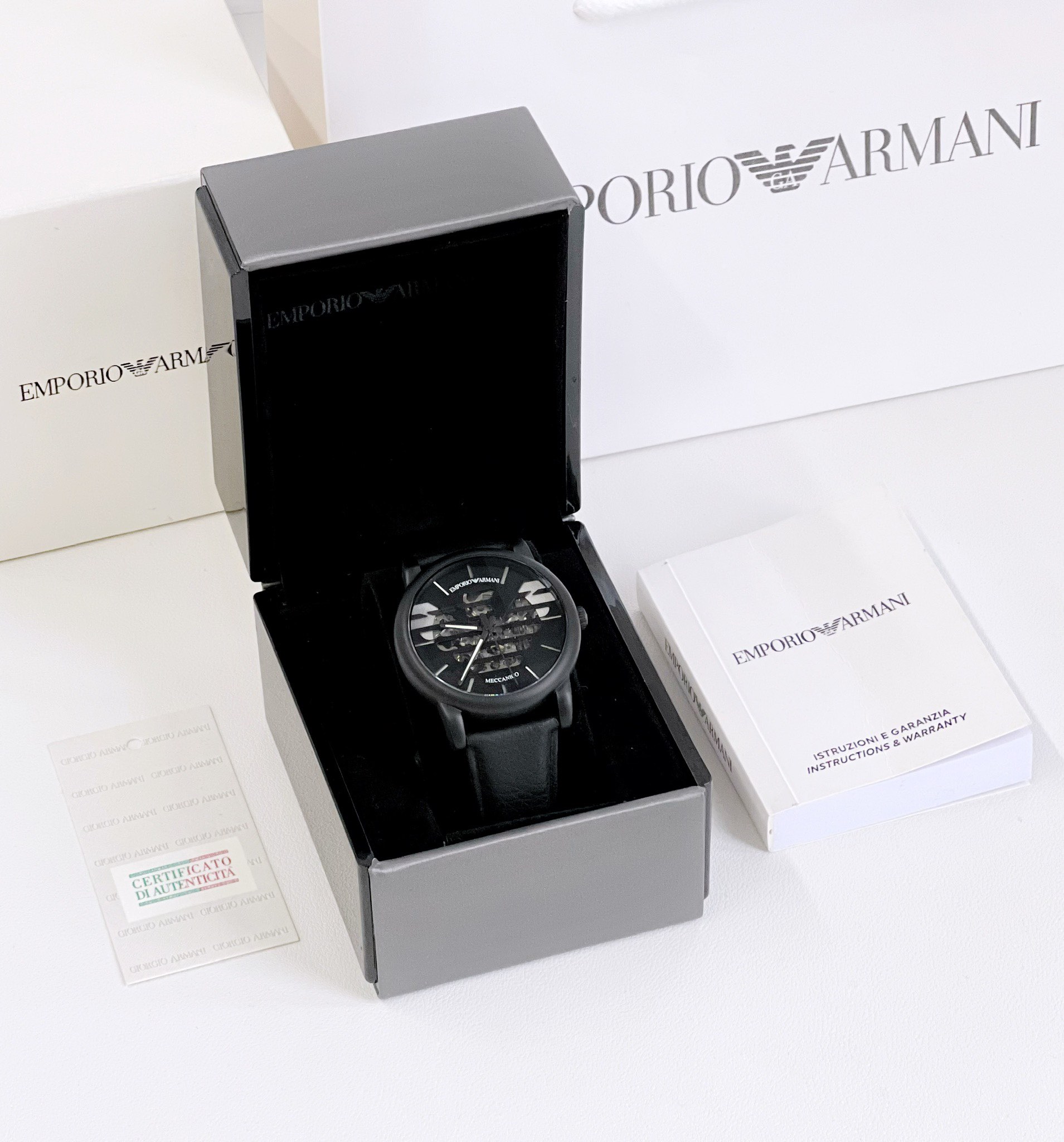 Caja de lotes compatible con Hong Kong 🇭🇰 correo directo ¡Reloj mecánico automático Armani AR60032 con cint…