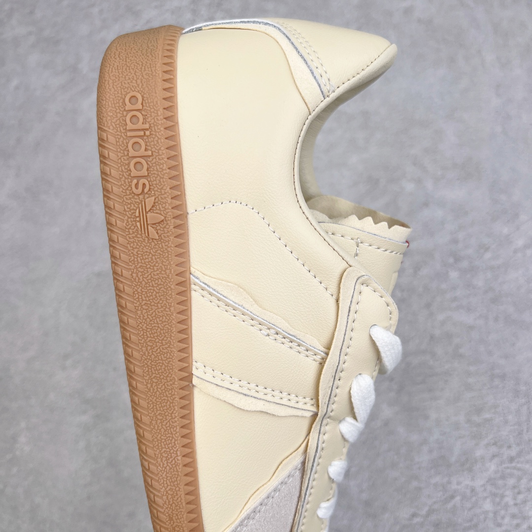 图片[6]-＃特价福利 AD Originals BW Army 德训系列绅士军用训练风百搭休闲运动板鞋 以有 40 年历史的 German Trainer 最早是一款专为德国联邦军定制的室内训练鞋 并由在斯洛伐克的工厂代工生产 如今却凭藉出众的外形设计成为众多时尚品牌青睐的对象 比如 Maison Margiela 出品的 Replica Sneaker 便是其中的佼佼者 而今季 Originals 也将重新推出一款以「德训」为蓝本的 BW Army 训练鞋 并带来白色和黑色两款最经典的元年设计 新鞋款除了采用优质皮革结合麂皮制作鞋身外 更还原了 German Trainer 最具代表性的生胶大底 辨识度满载之余也更加耐穿 尺码：36 36⅔ 37⅓ 38 38⅔ 39⅓ 40 40⅔ 41⅓ 42 42⅔ 43⅓ 44-选品中心