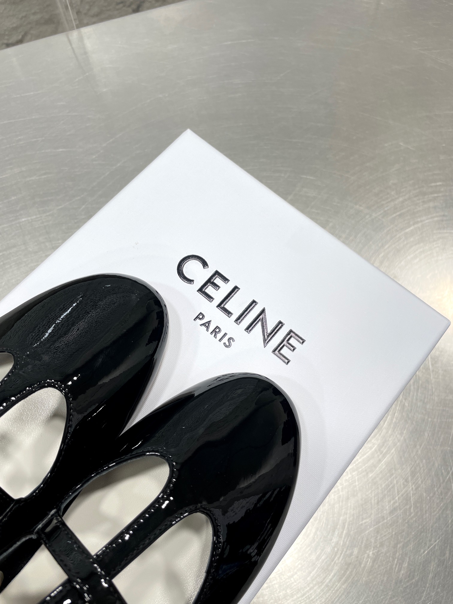 CELINE2023春夏玛丽珍系列专