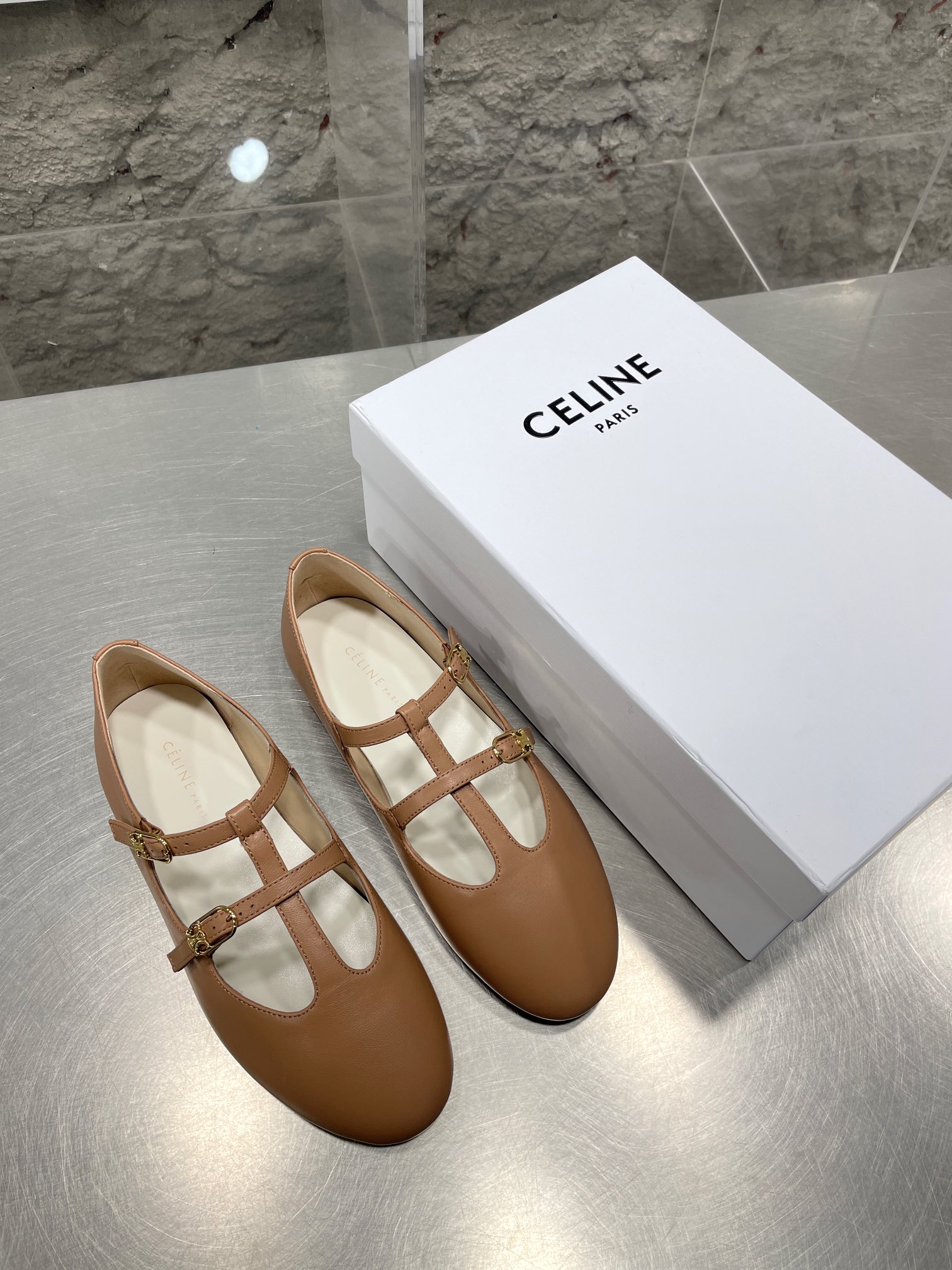 CELINE2023春夏玛丽珍系列专