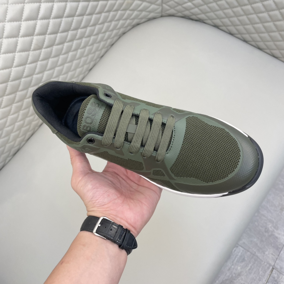 Precio de venta: 180 PMarca: Boss* "Boss*" lowtop sneakersTalla: 38-44 (se puede personalizar hasta 