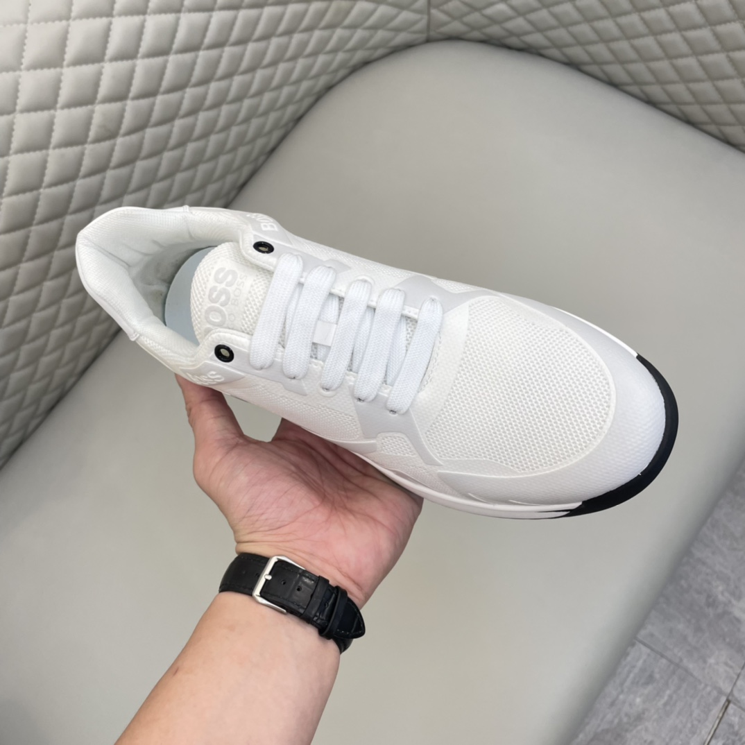 Precio de venta: 180 PMarca: Boss* "Boss*" lowtop sneakersTalla: 38-44 (se puede personalizar hasta 