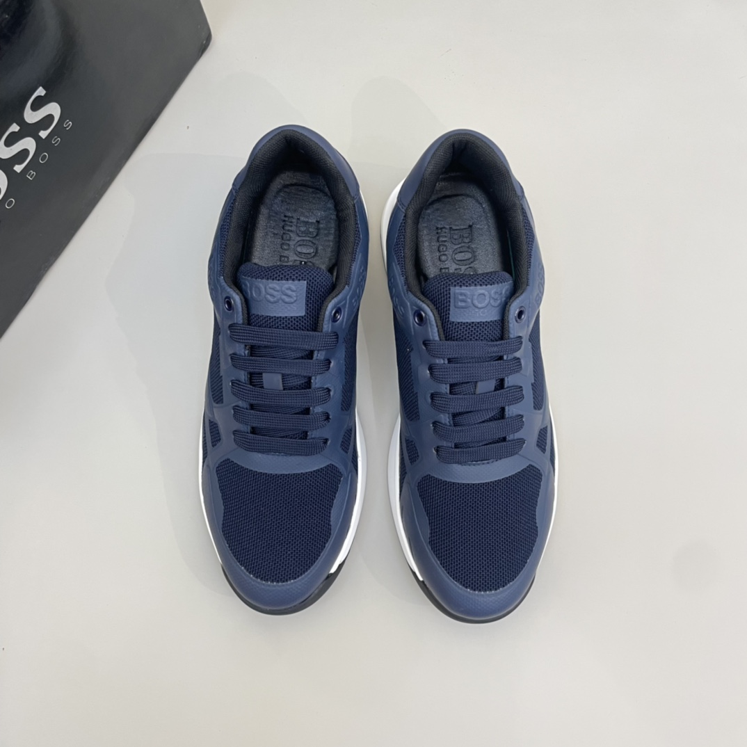 Precio de venta: 180 PMarca: Boss* "Boss*" lowtop sneakersTalla: 38-44 (se puede personalizar hasta 