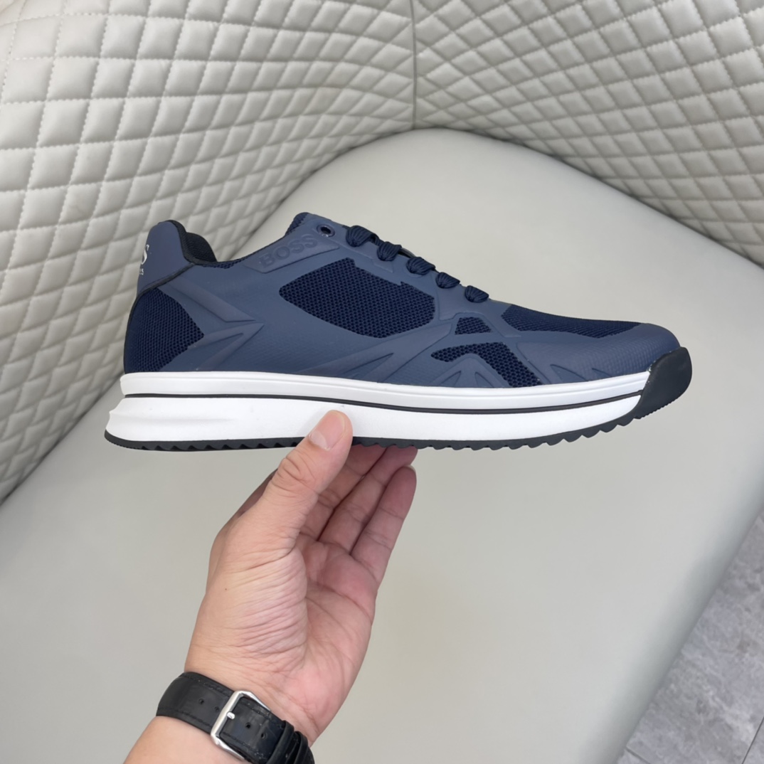 Precio de venta: 180 PMarca: Boss* "Boss*" lowtop sneakersTalla: 38-44 (se puede personalizar hasta 