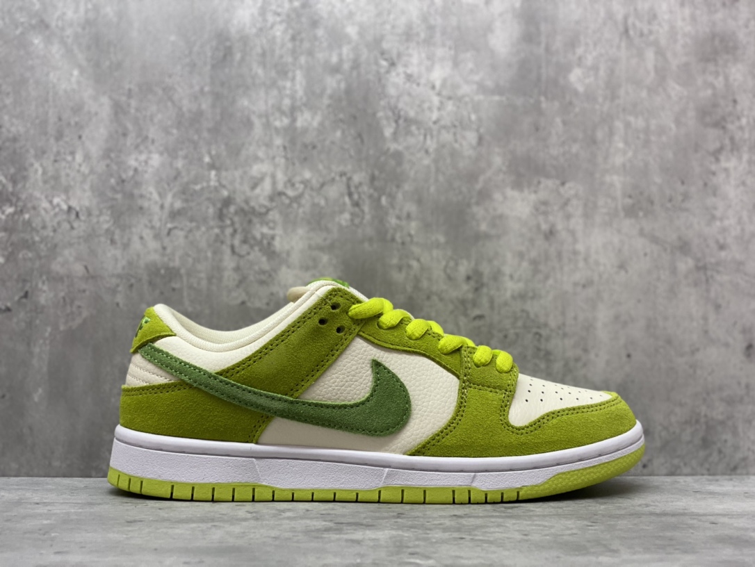 NO:730076,First layer Nike Dunk Low color green apple size 36-46 including half sizes,19860909头层Nike Dunk Low 颜色青苹果 尺码36-46含半码,,Men's shoes