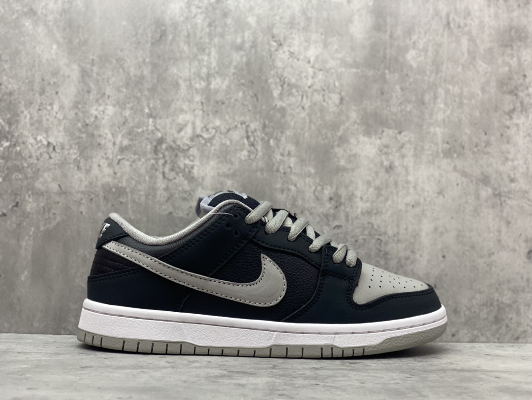 NO:730070,First layer Nike Dunk Low color shadow gray size 36-46 including half size,19860909头层Nike Dunk Low 颜色影子灰 尺码36-46含半码,,Men's shoes