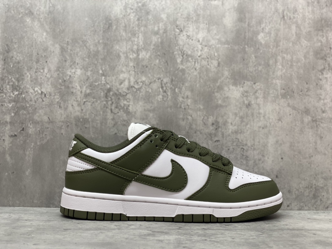 NO:730080,First layer Nike Dunk Low color olive green size 36-46 including half sizes,19860909头层Nike Dunk Low 颜色橄榄绿 尺码36-46含半码,,Men's shoes