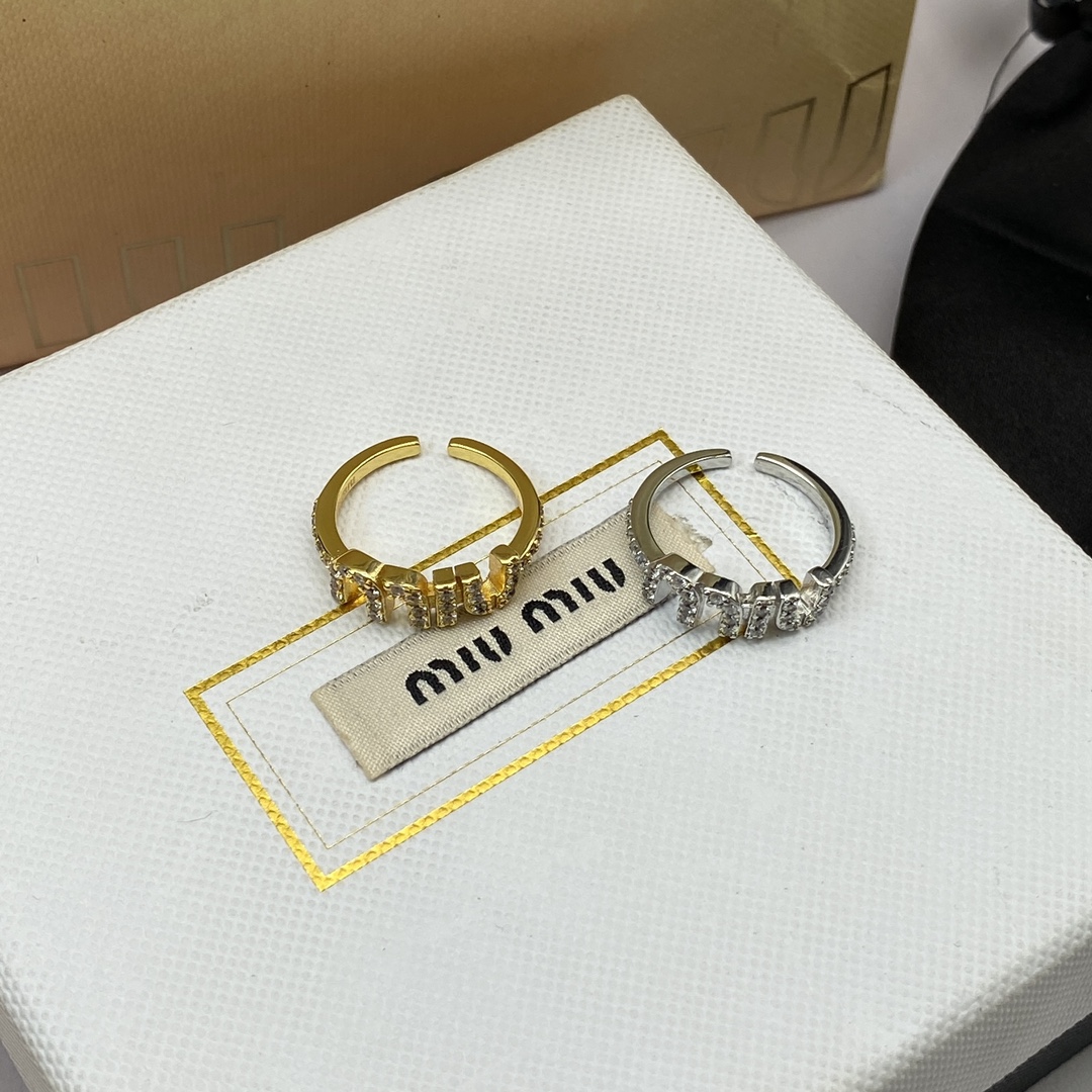Mumu Miu Miu ring