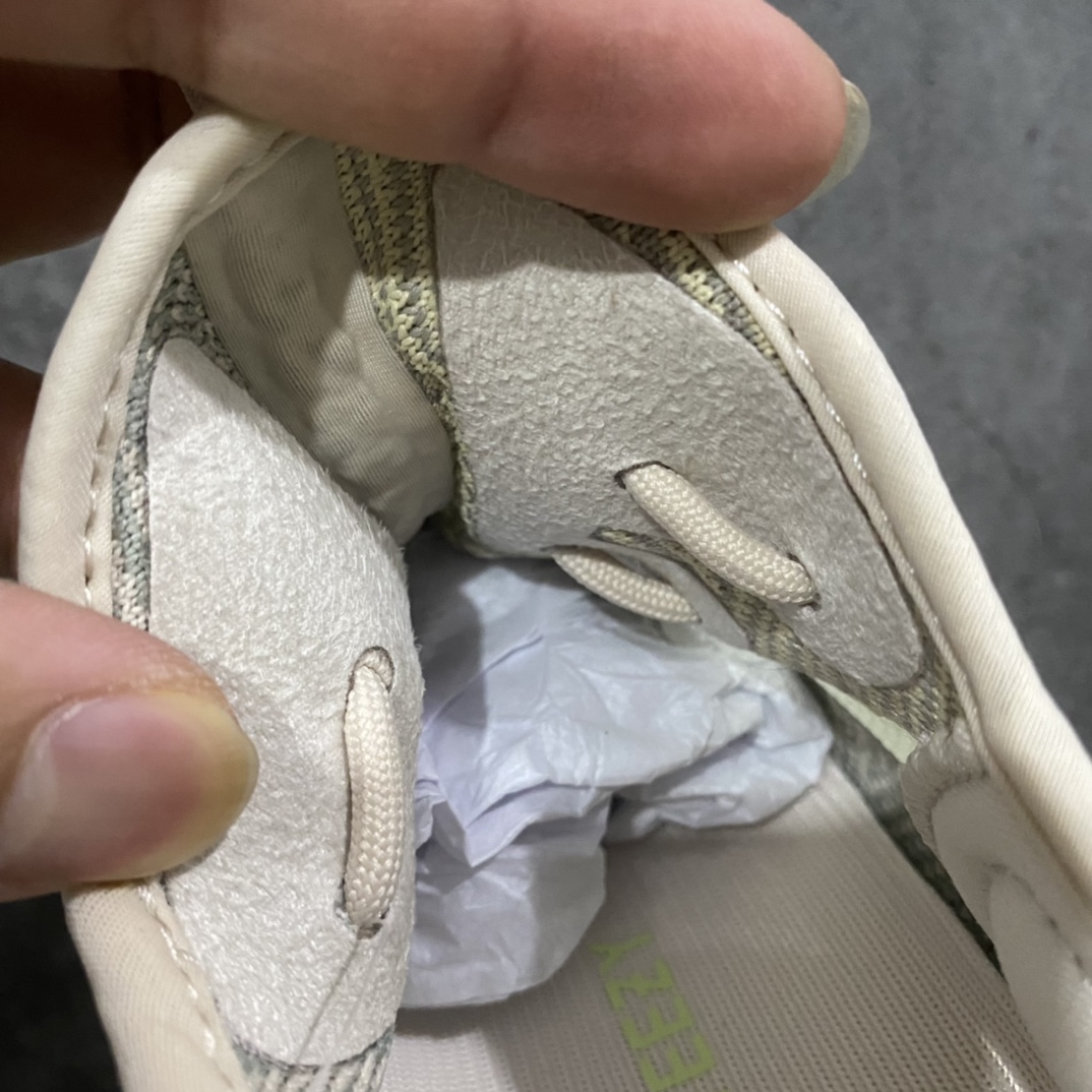 纯原版本Yeezy350V2柠檬拼接