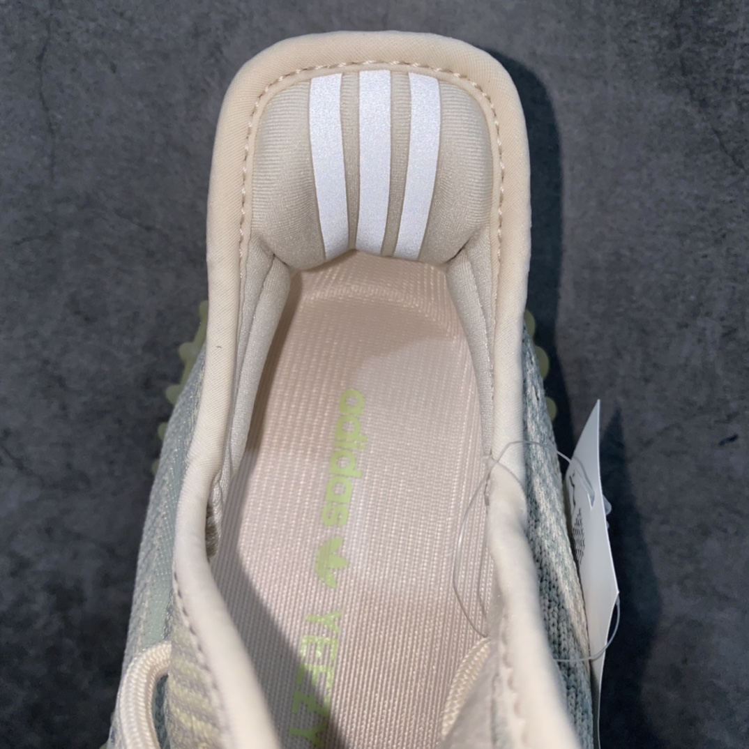 纯原版本Yeezy350V2柠檬拼接