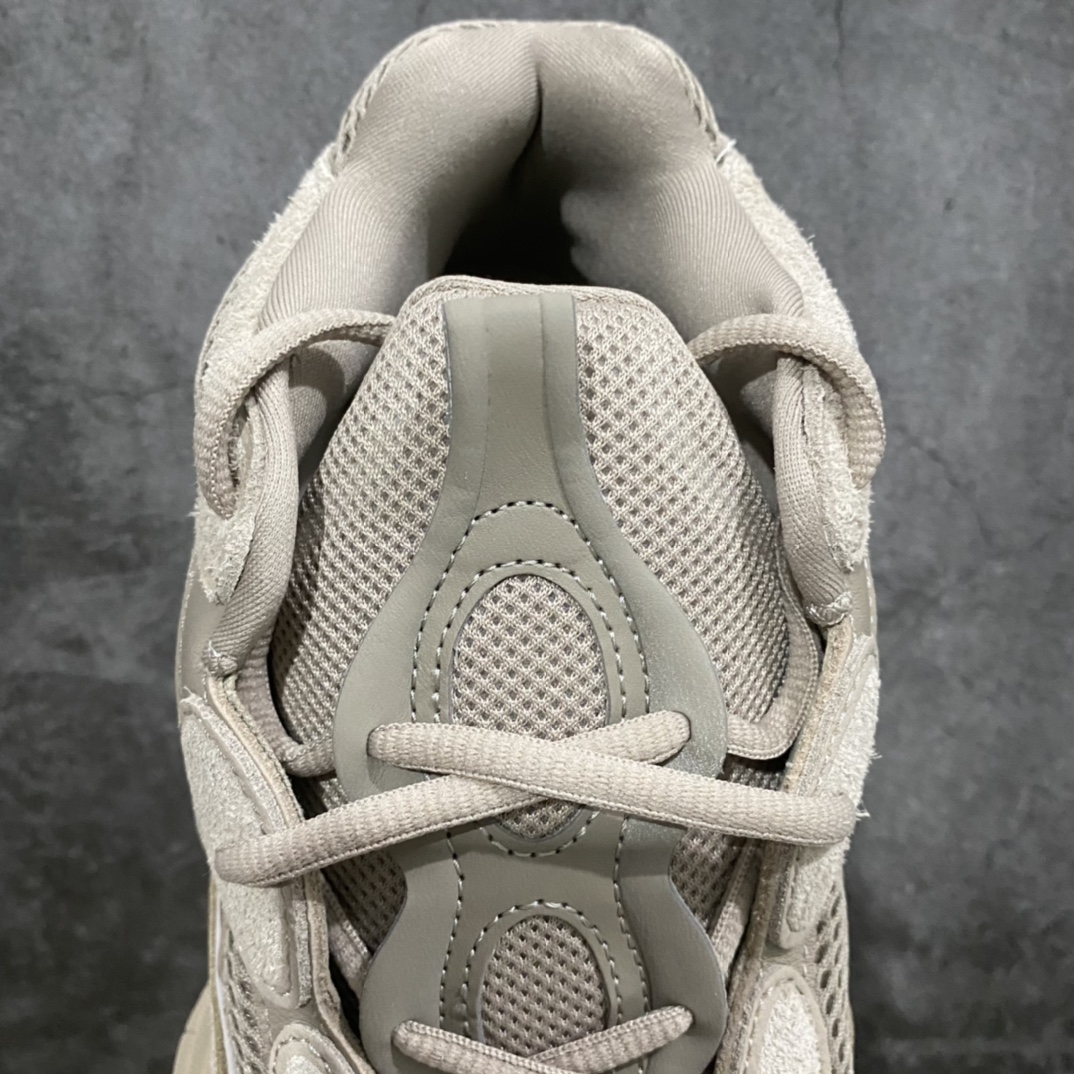 纯原版Yeezy500“TaupeL