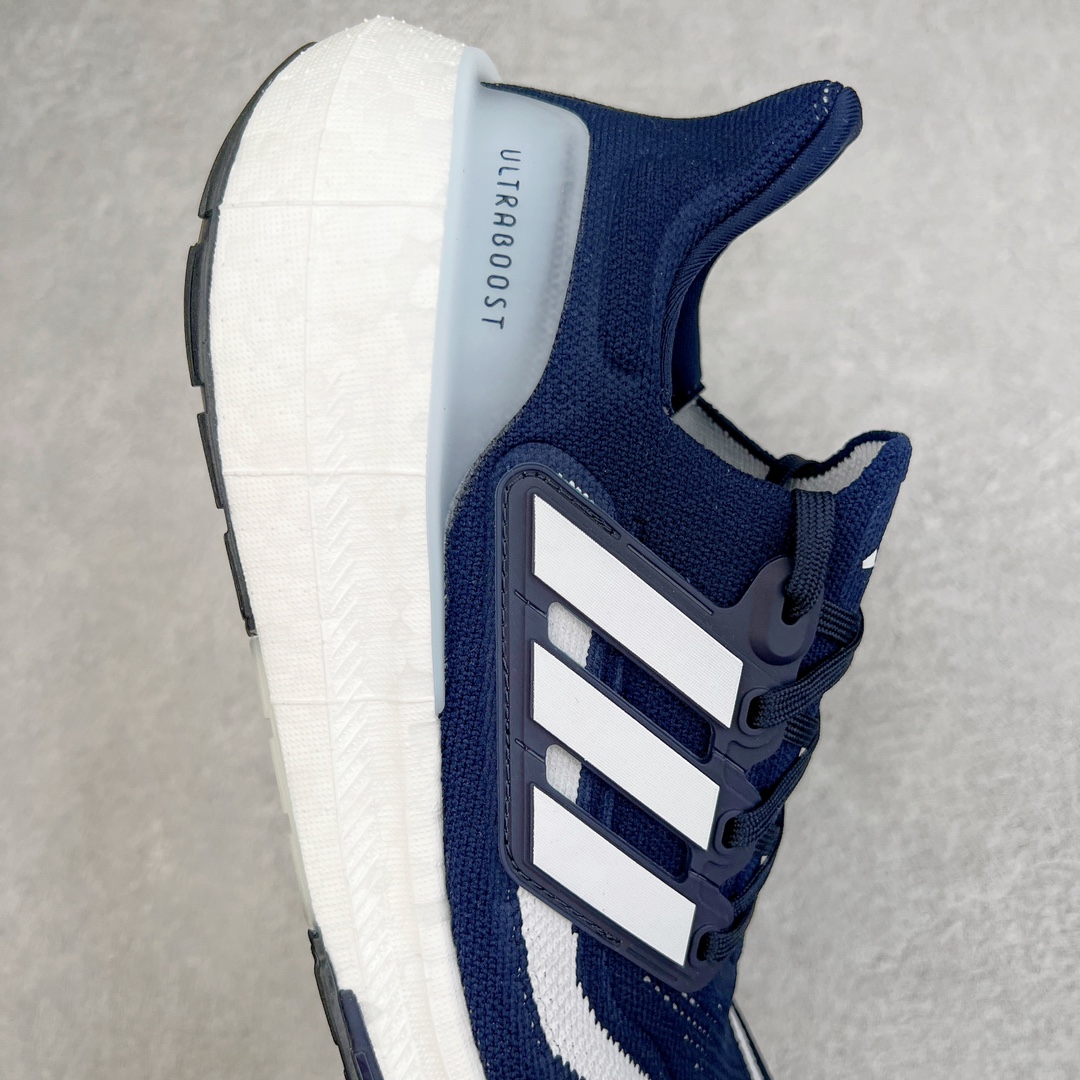 图片[6]-零售💰270 ＃YG纯原 AD Ultra Boost Light UB2023系列低帮袜套式针织透气缓震休闲运动慢跑鞋 HQ6342 德国进口巴斯夫大底 全套原纸板楦头开发 原厂特供飞织面配套加持 确保原汁原味 完美呈现版型 一比一还原zp踩屎脚感 原档案底模数据 正确多层组合大底 辰元原厂针织代工 细节还原度极高 独家外贸特供开发至48.5 历经10年不断创新以科技重塑跑步推出全新超轻新科技跑鞋 力求为跑步添活力 搭载LIGHT BOOST中底的新鲜演绎 无论节奏快慢、距离长短 伴你活力畅跑 延续了该系列的设计语言 采用分区编织鞋面 鞋头处网眼孔洞更大 提升透气性 一体式鞋舌 避免运动中出现偏移 实现鞋脚一体性 鞋侧 TPU 材质 有效提供支撑性 镂空的设计 同时减轻整体重量 最明显的则是中底部分 不仅是厚度夸张 大家最熟悉的 Boost 材质终于迎来升级 减重 30% 带来更轻量化的上脚感受 SIZE：39 40 40.5 41 42 42.5 43 44 44.5 45 46 47 48 编码：by2936070-运动鞋