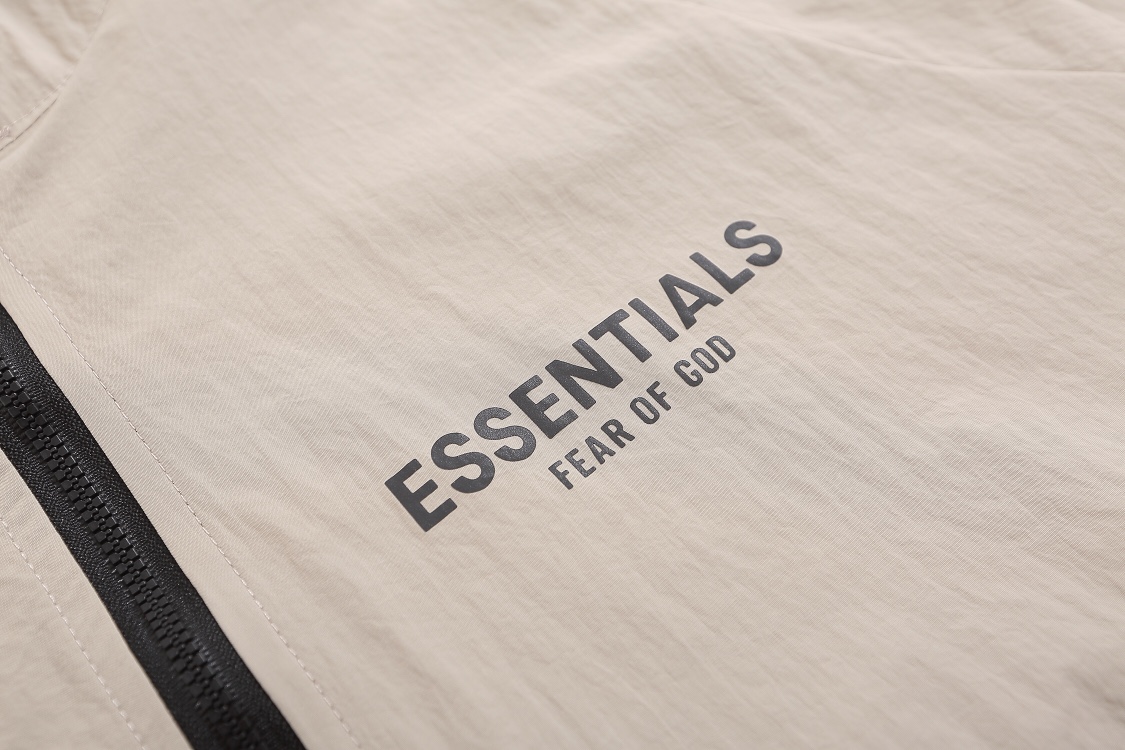 “Waterproof Autumn-Fruit Hoodie: Essentials FOG Collection Details” - 图片 9