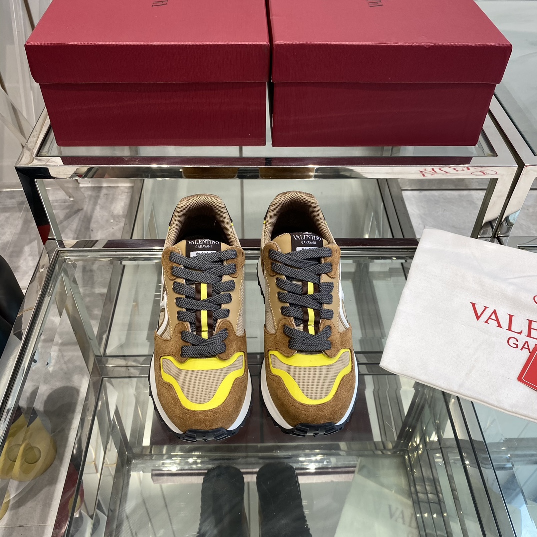 Valentino Designer
 Shoes Sneakers Top Designer replica
 Unisex Sweatpants