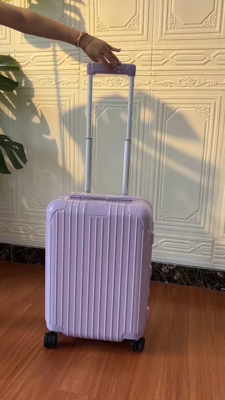 _dCD9sjlbvY1h6twS3GiCwg5-OcSqZU5igP5F-WQ