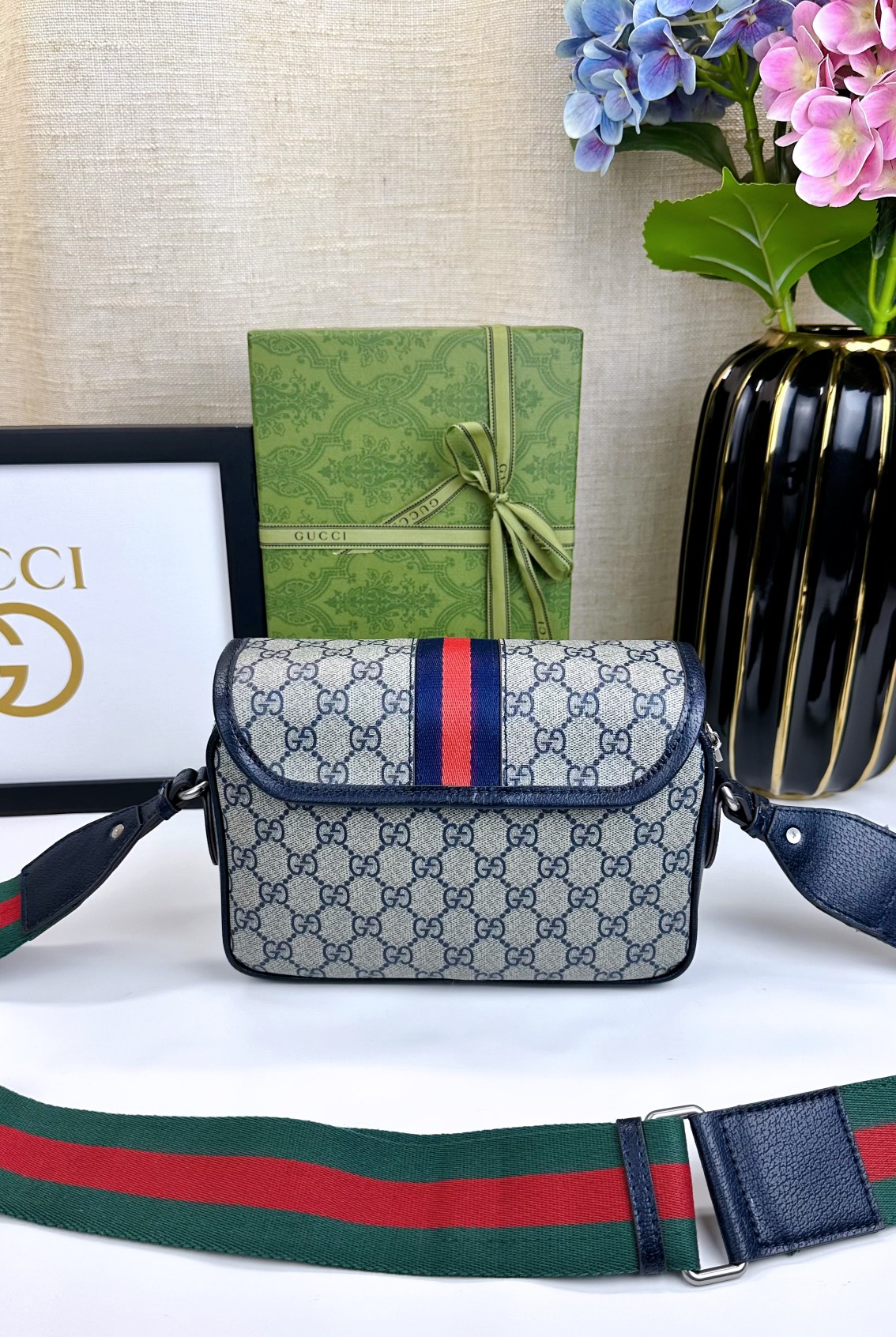 GUCCI Ophidia迷你GG肩背包 - パンクスタイルの魅力