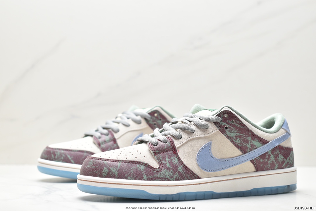 放店💰160
🌲新白紫FN4193-100
公司级✅Crenshaw Skate Club xNikeSBDunkLow 
白绿联名 纯原大厂出品 极力推荐 顶级版本
原装头层材料 独家版型蒸餾加工
帶來的是更好的视觉和脚感体验
大厂纯原品质出货 清洁度 电绣工艺 皮料切割干净无任何毛边 细节完美
尺码：36 36.5 37.5 38 38.5 39 40 40.5 41 42 42.5 43 44 44.5 45 46 
ID:JSD193-HDF