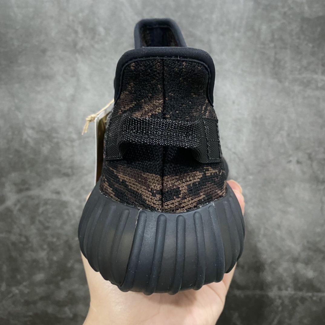 纯原版Yeezy350V2暗黑暴龙兽