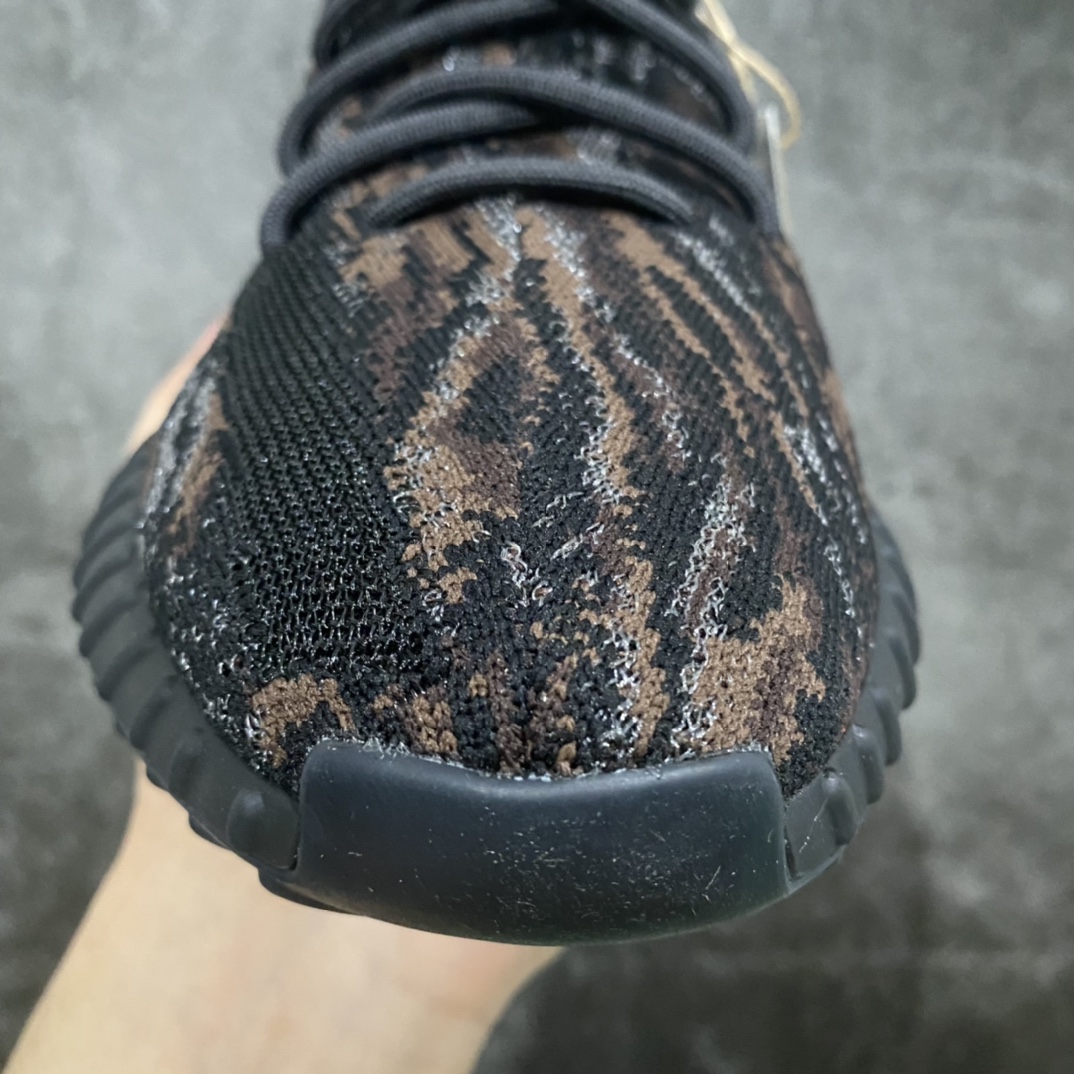 纯原版本Yeezy350V2暗黑暴龙