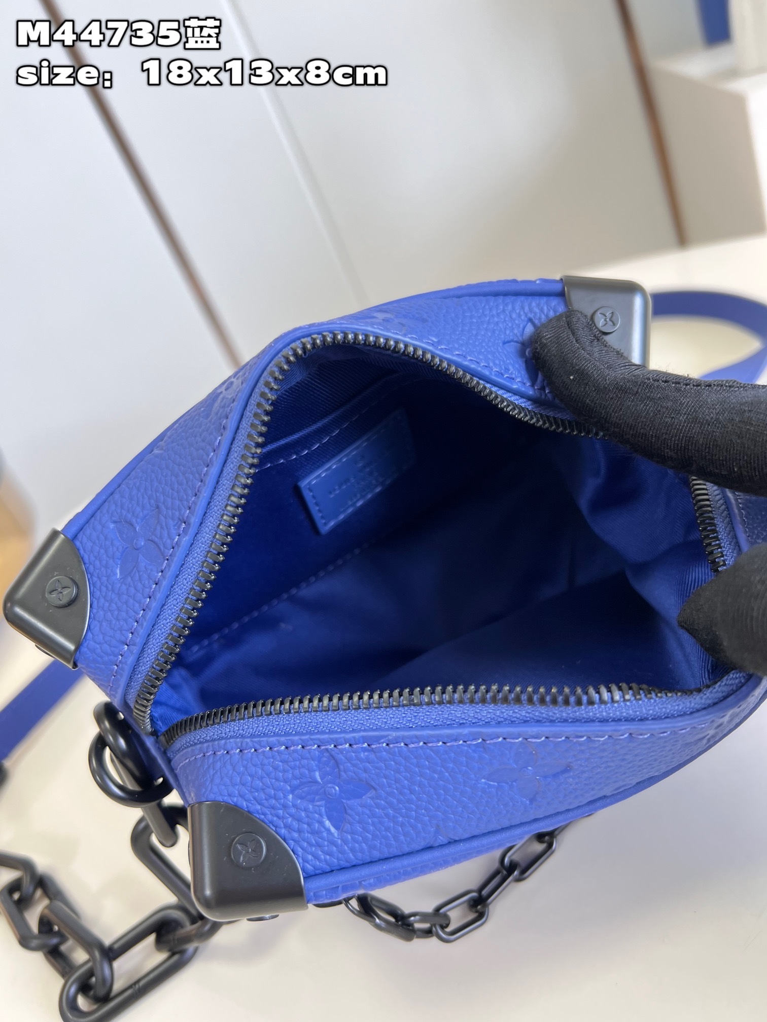 顶级原单M44735蓝MINISOFTTRUNK链条包SoftTrunk迷你手袋取材压印Monogram