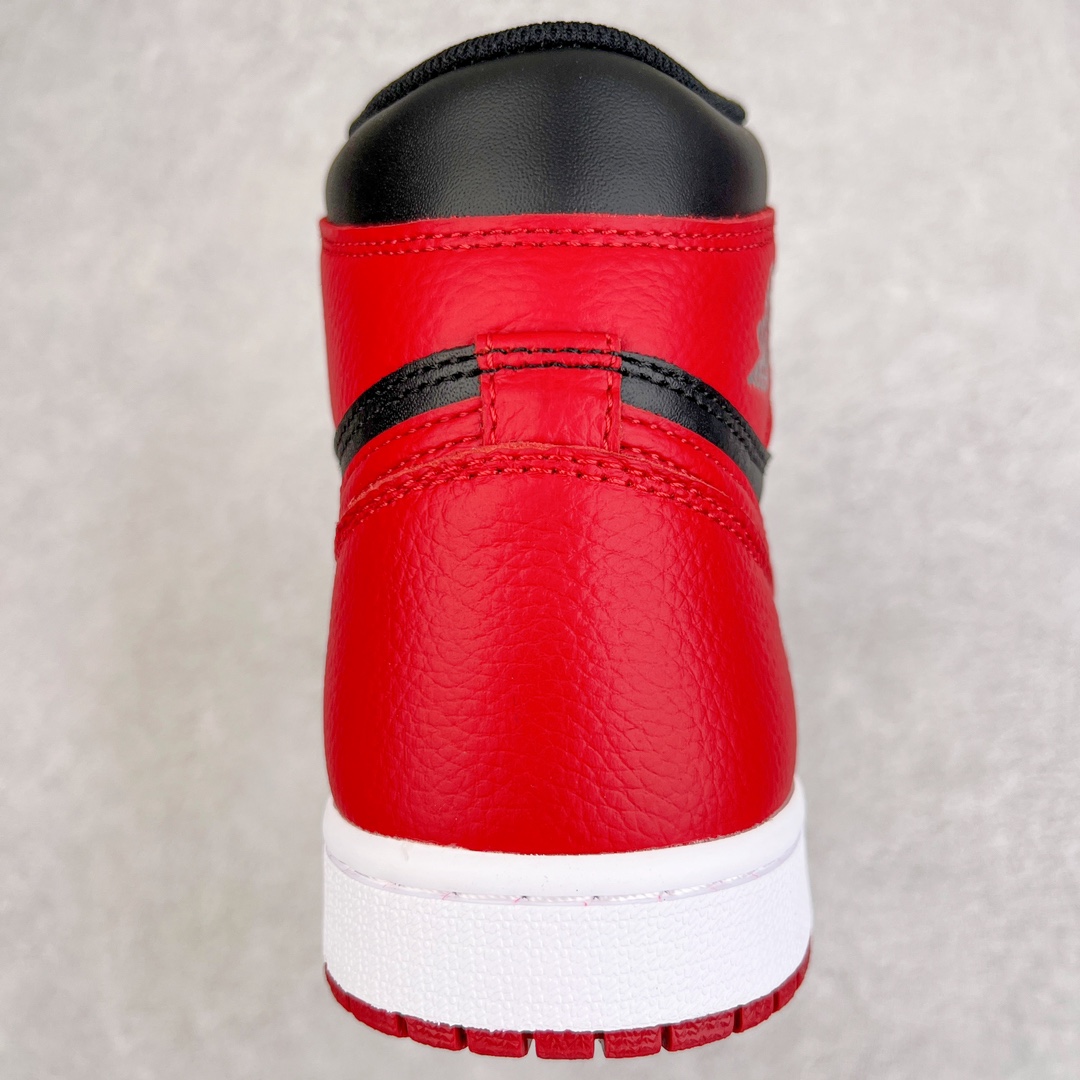 Air Jordan AJ1 Retro High 588-001 Air Jordan AJ1 Retro High 588-001