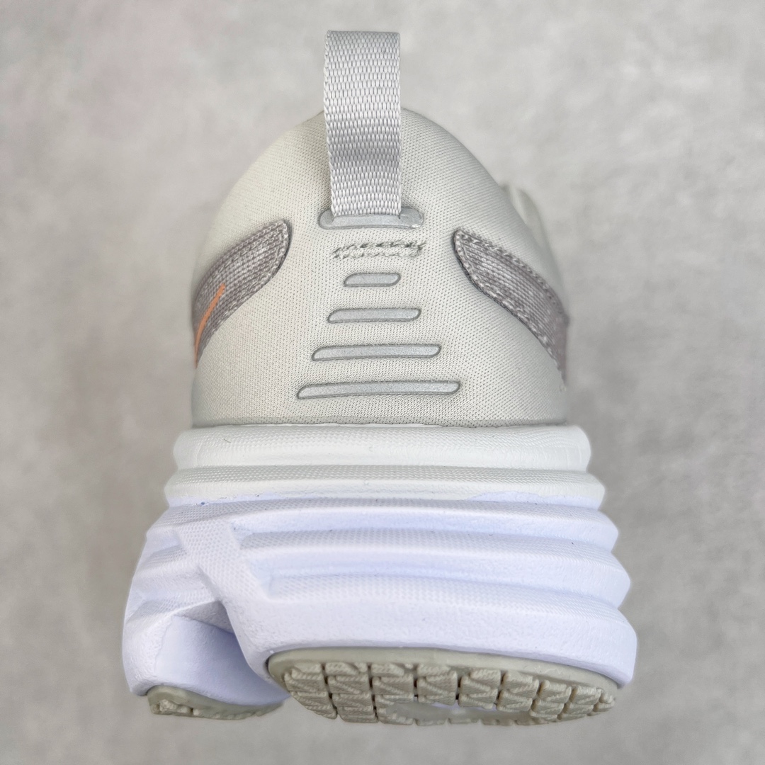 图片[8]-＃福利特价 HOKA ONE ONE Bondi 8 邦代八代缓震网面耐磨低帮跑步鞋 原始的 Bondi 缓震和线条在这里 提供该特许经营权众所周知的柔软、平衡的乘坐体验 Bondi 使用加长的摇杆微调几何形状 以获得更大的加速度 同时由于采用碳纤维板 还可以提供更平稳的脚趾离地 尺码：36 36.5 37.5 38 38.5 39 40 40.5 41 42 42.5 43 44 44.5 45-选品中心