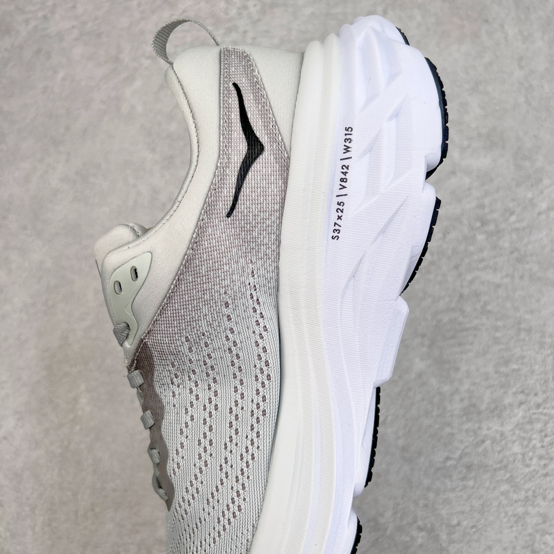 图片[7]-＃福利特价 HOKA ONE ONE Bondi 8 邦代八代缓震网面耐磨低帮跑步鞋 原始的 Bondi 缓震和线条在这里 提供该特许经营权众所周知的柔软、平衡的乘坐体验 Bondi 使用加长的摇杆微调几何形状 以获得更大的加速度 同时由于采用碳纤维板 还可以提供更平稳的脚趾离地 尺码：36 36.5 37.5 38 38.5 39 40 40.5 41 42 42.5 43 44 44.5 45-选品中心