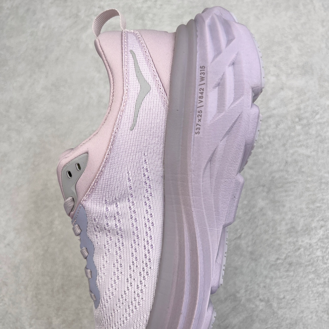 图片[7]-＃福利特价 HOKA ONE ONE Bondi 8 邦代八代缓震网面耐磨低帮跑步鞋 原始的 Bondi 缓震和线条在这里 提供该特许经营权众所周知的柔软、平衡的乘坐体验 Bondi 使用加长的摇杆微调几何形状 以获得更大的加速度 同时由于采用碳纤维板 还可以提供更平稳的脚趾离地 尺码：36 36.5 37.5 38 38.5 39 40 40.5 41 42 42.5 43 44 44.5 45-选品中心