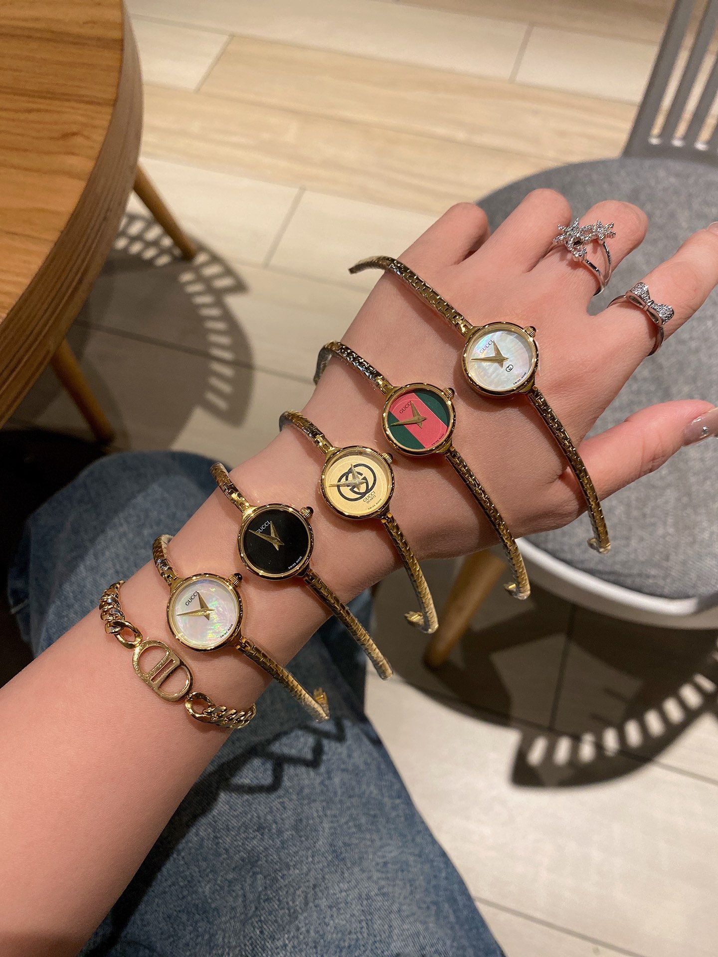 Vintage Japanese Watches: Timeless Style and Elegance in 693 Collection - 图片 8