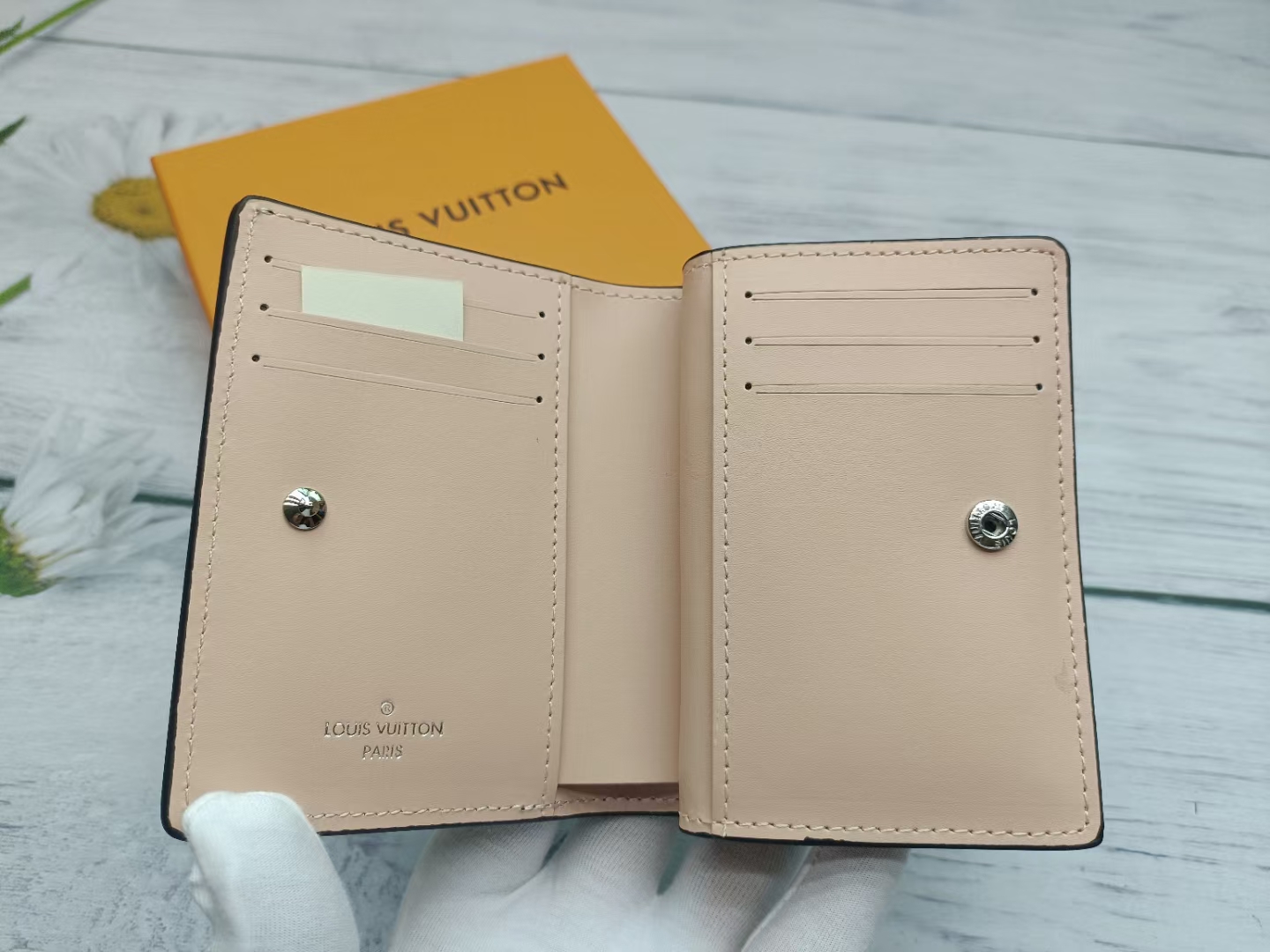 Mahina Clea Wallet - Card Slots